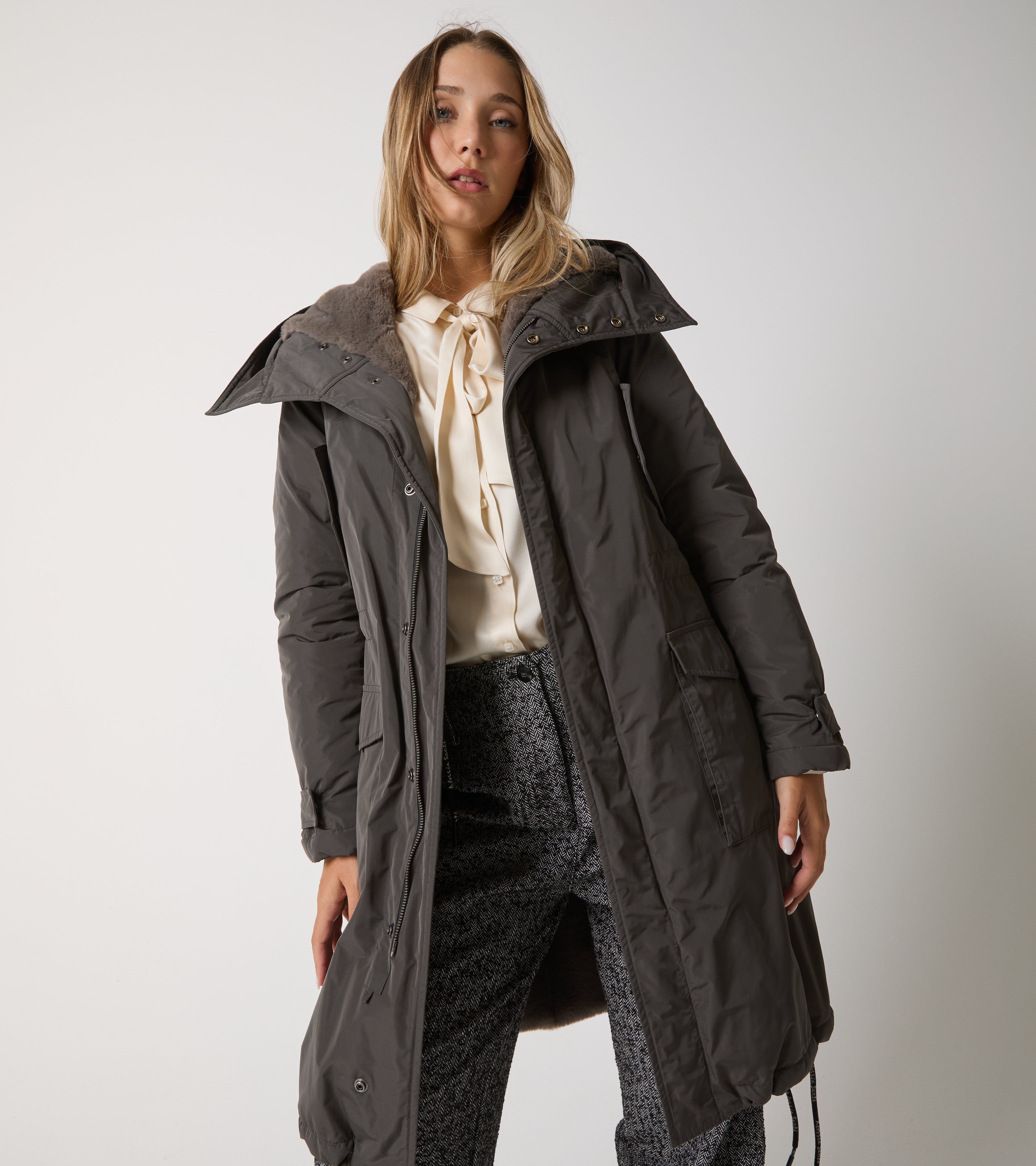 Parka in nylon con cappuccio