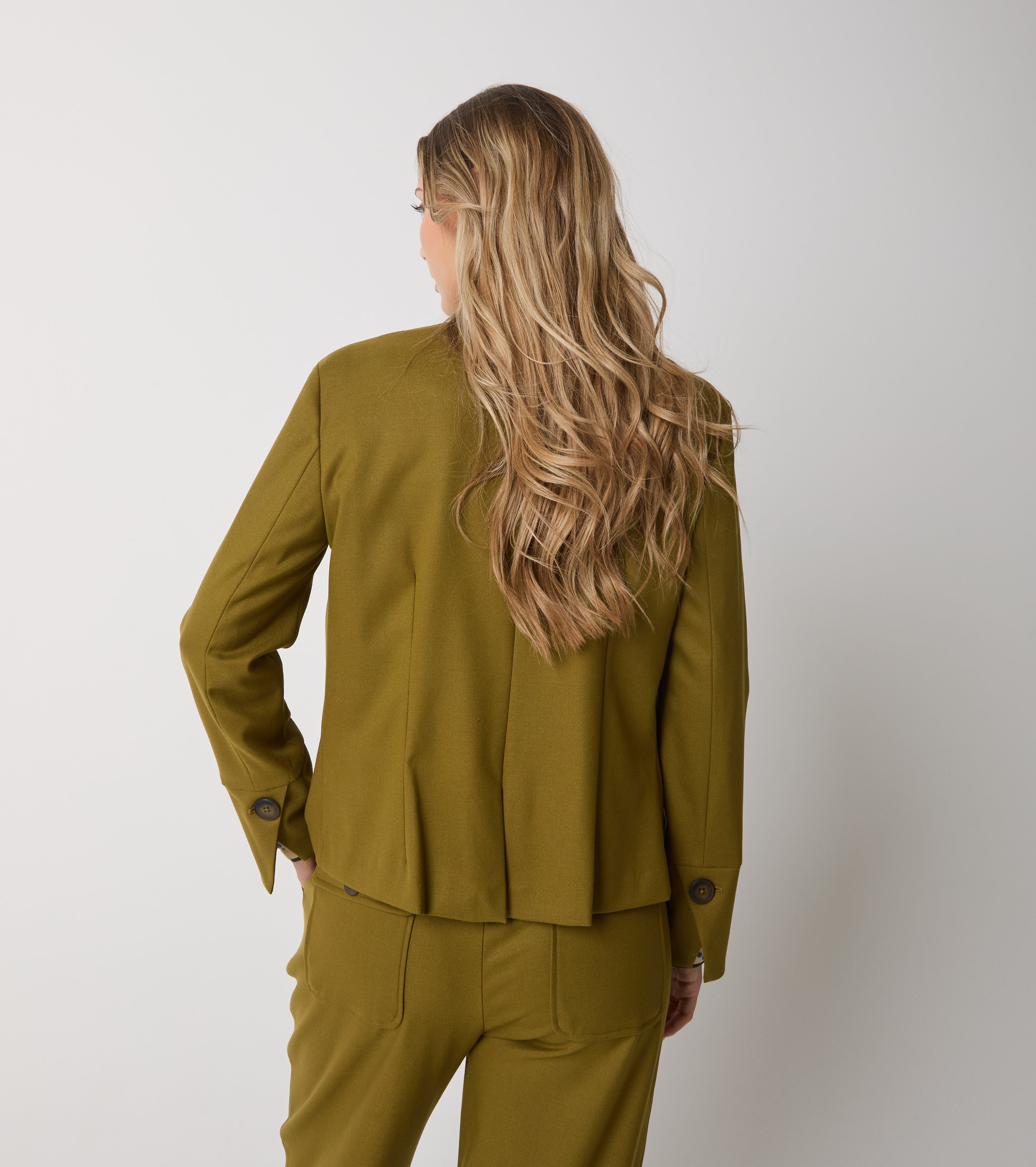 Jacket with mandarin collar