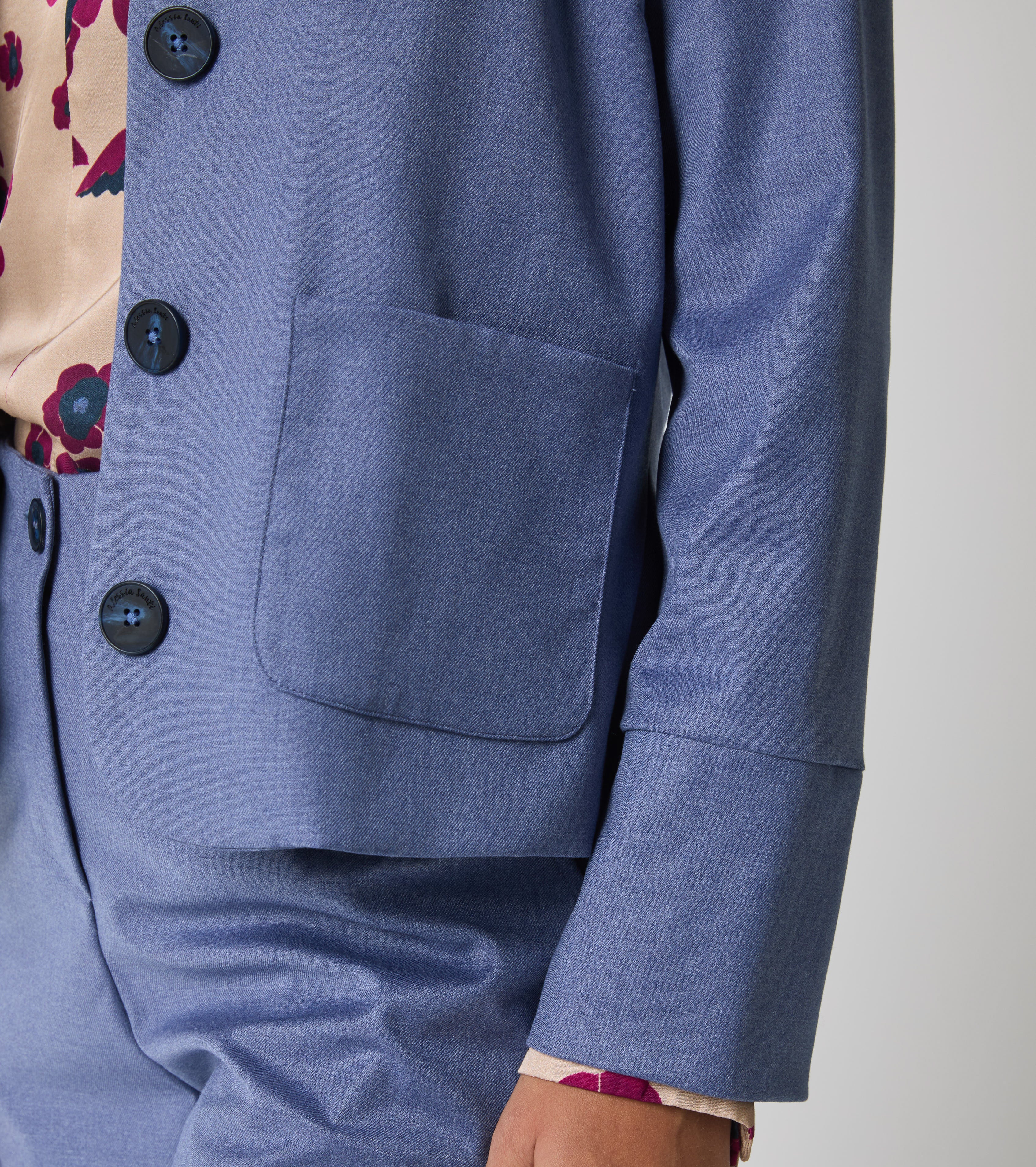 Jacket with mandarin collar