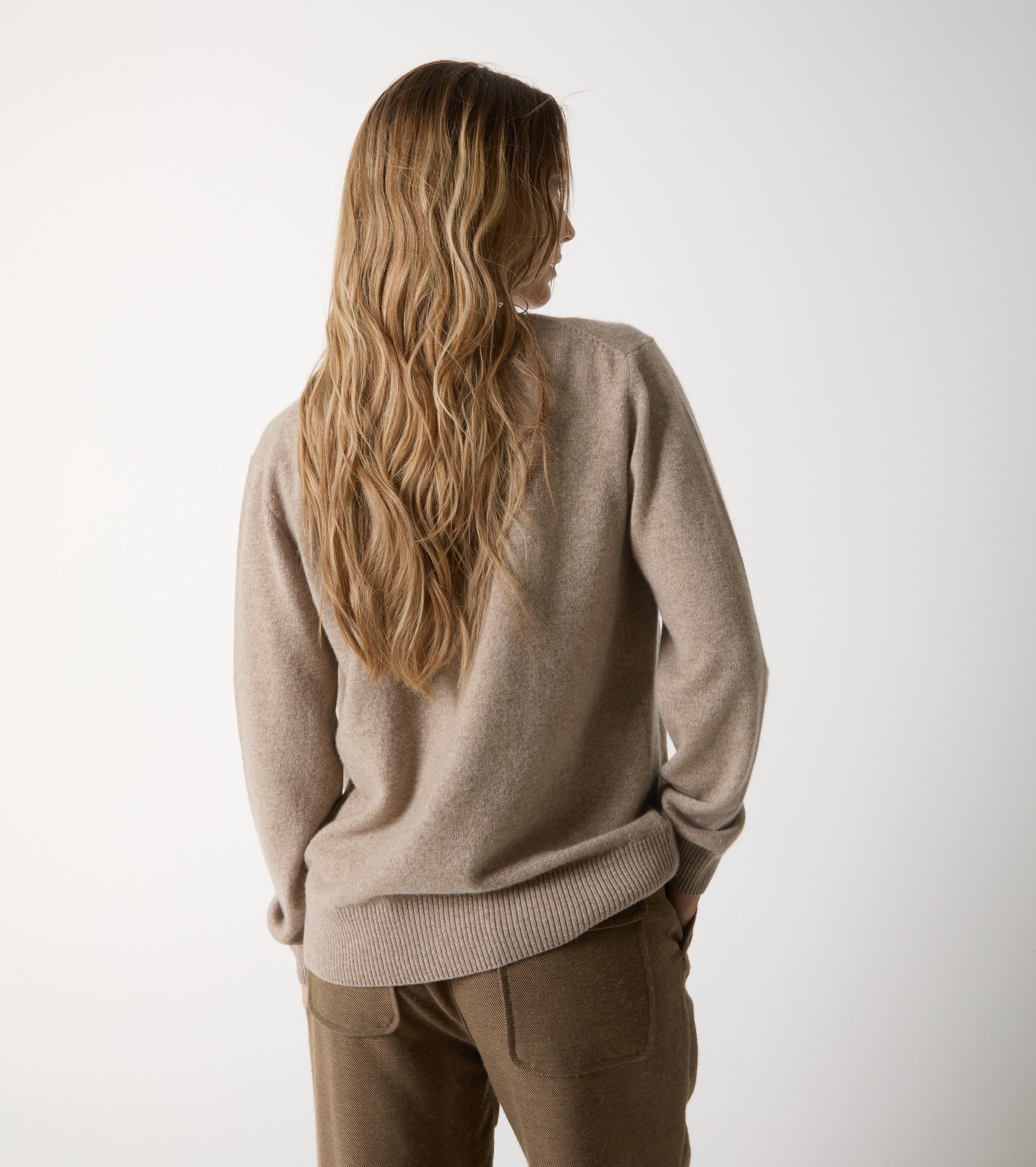 Cardigan i kashmir med knapper