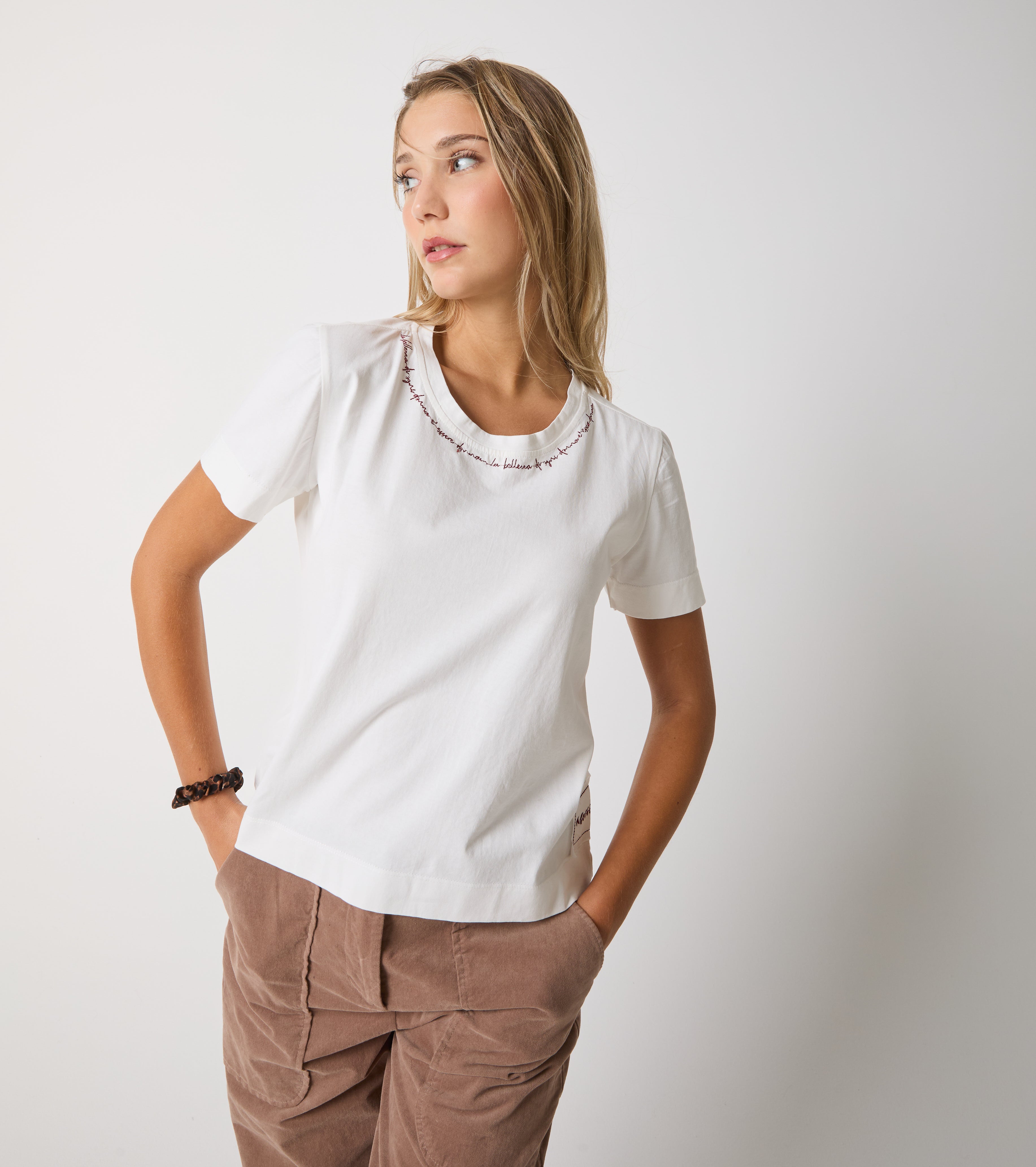 T-shirt in cotone con lettering