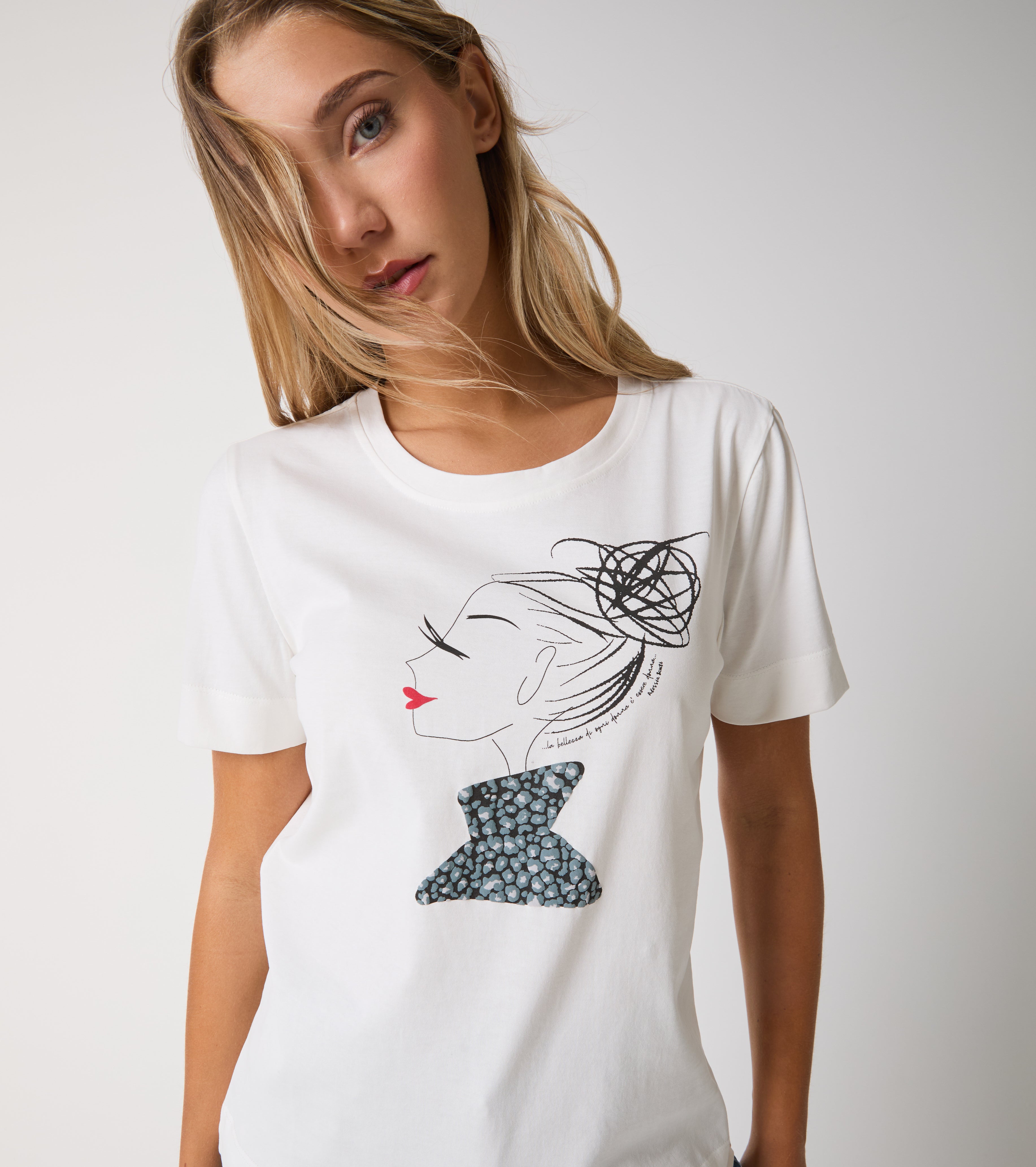 Cotton T-shirt with graphic print