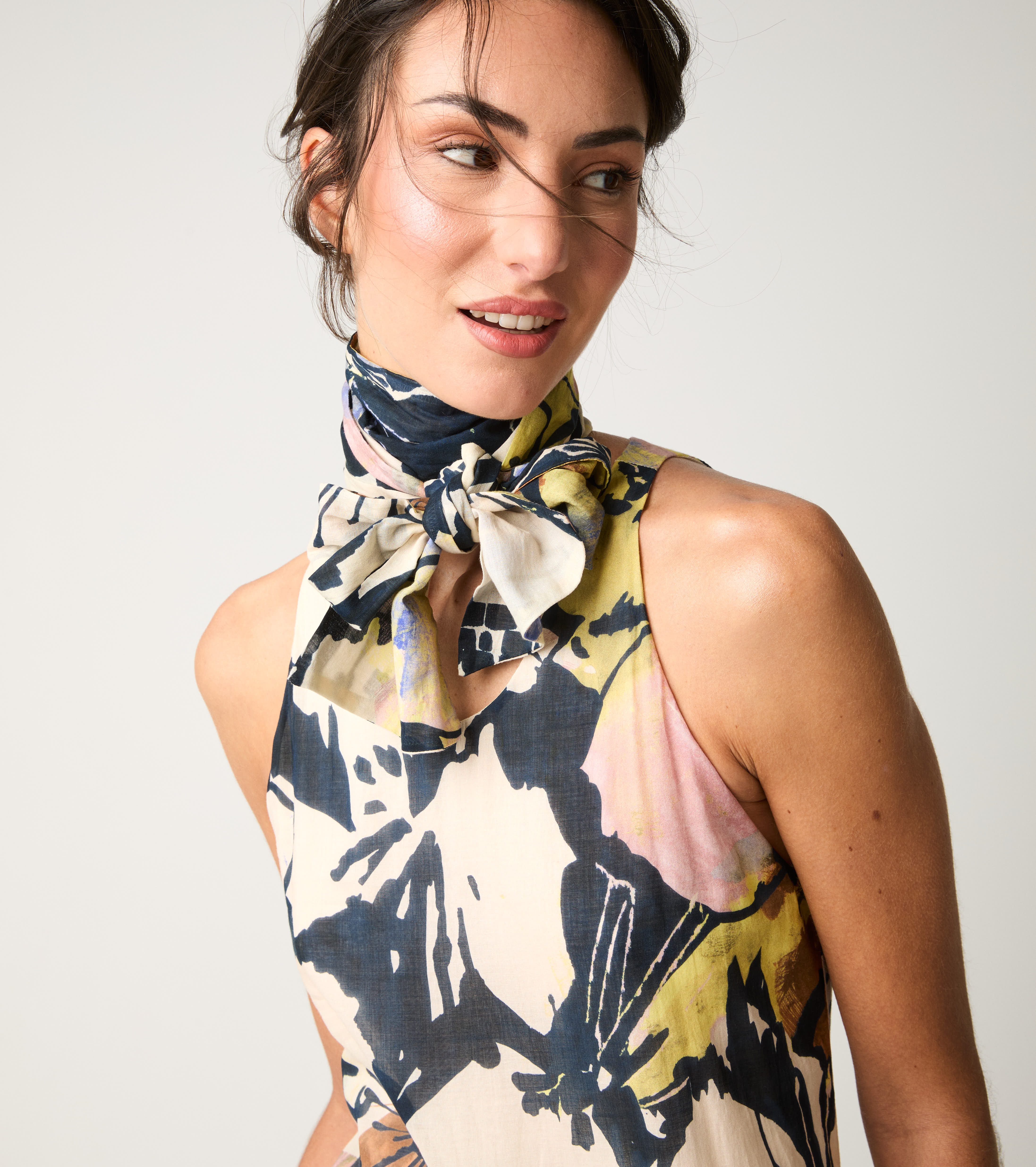 Printed cotton dress with flower scarf