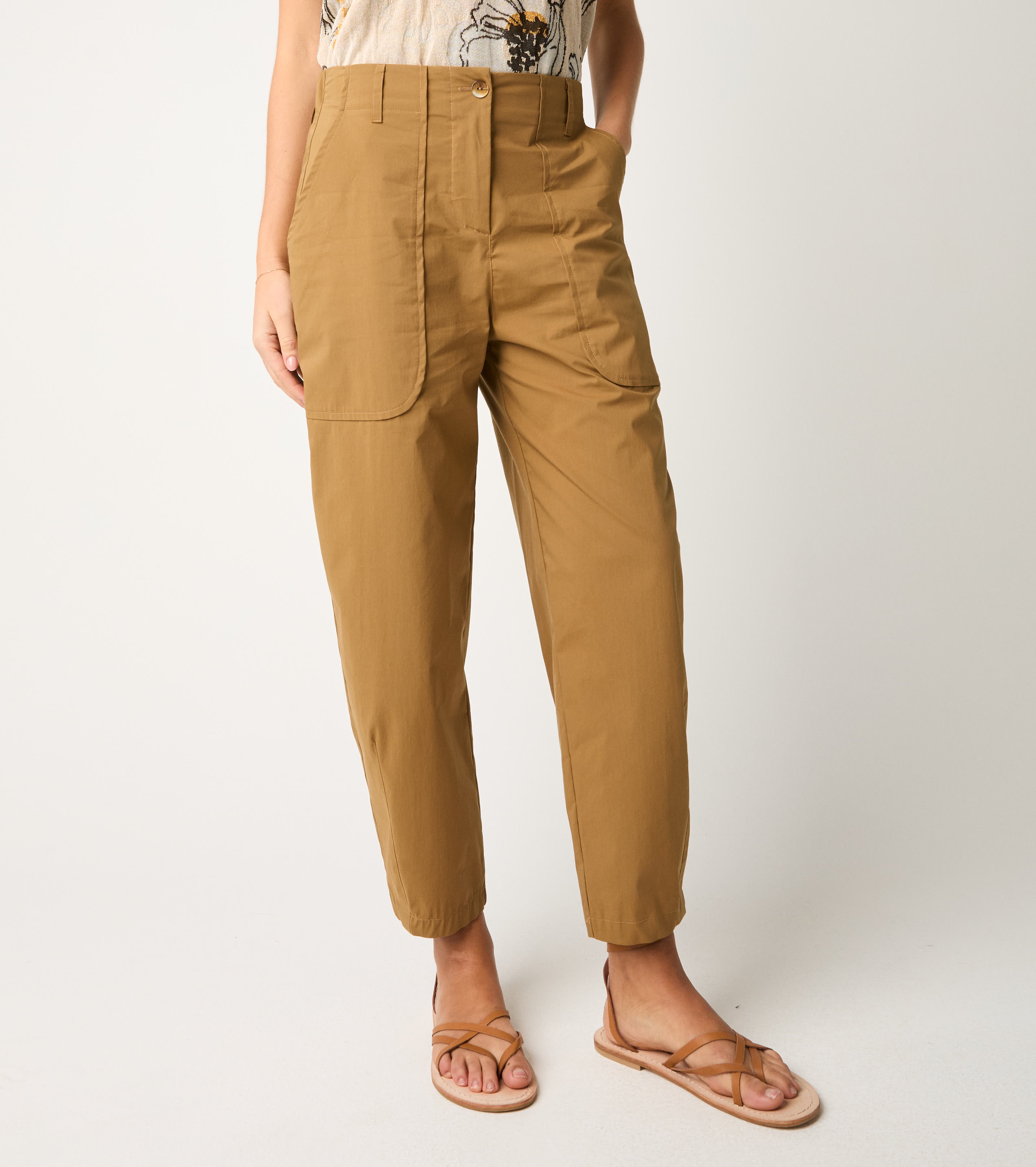 High-waisted cropped trousers ermine