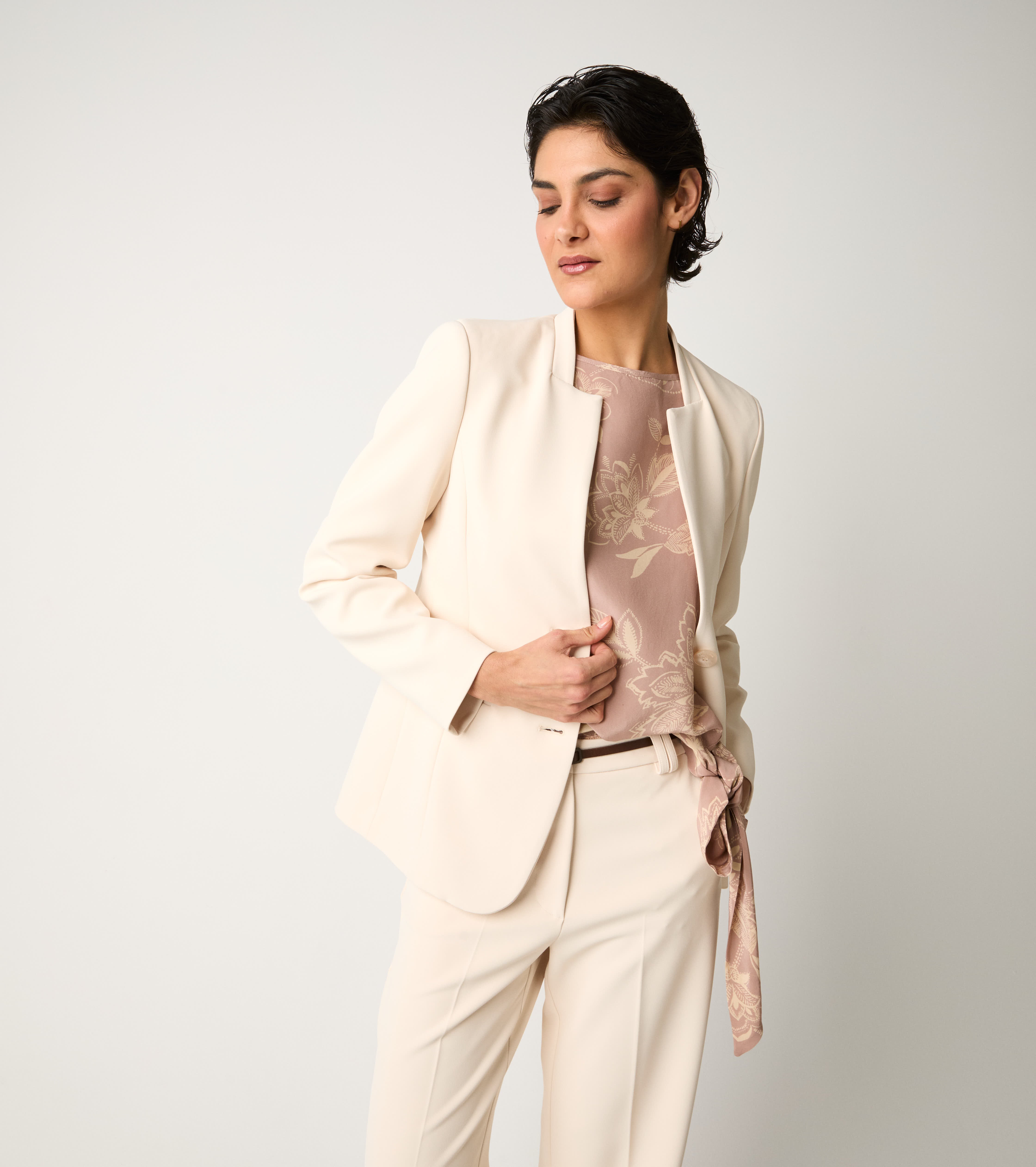 Champagne V-neck single-breasted blazer
