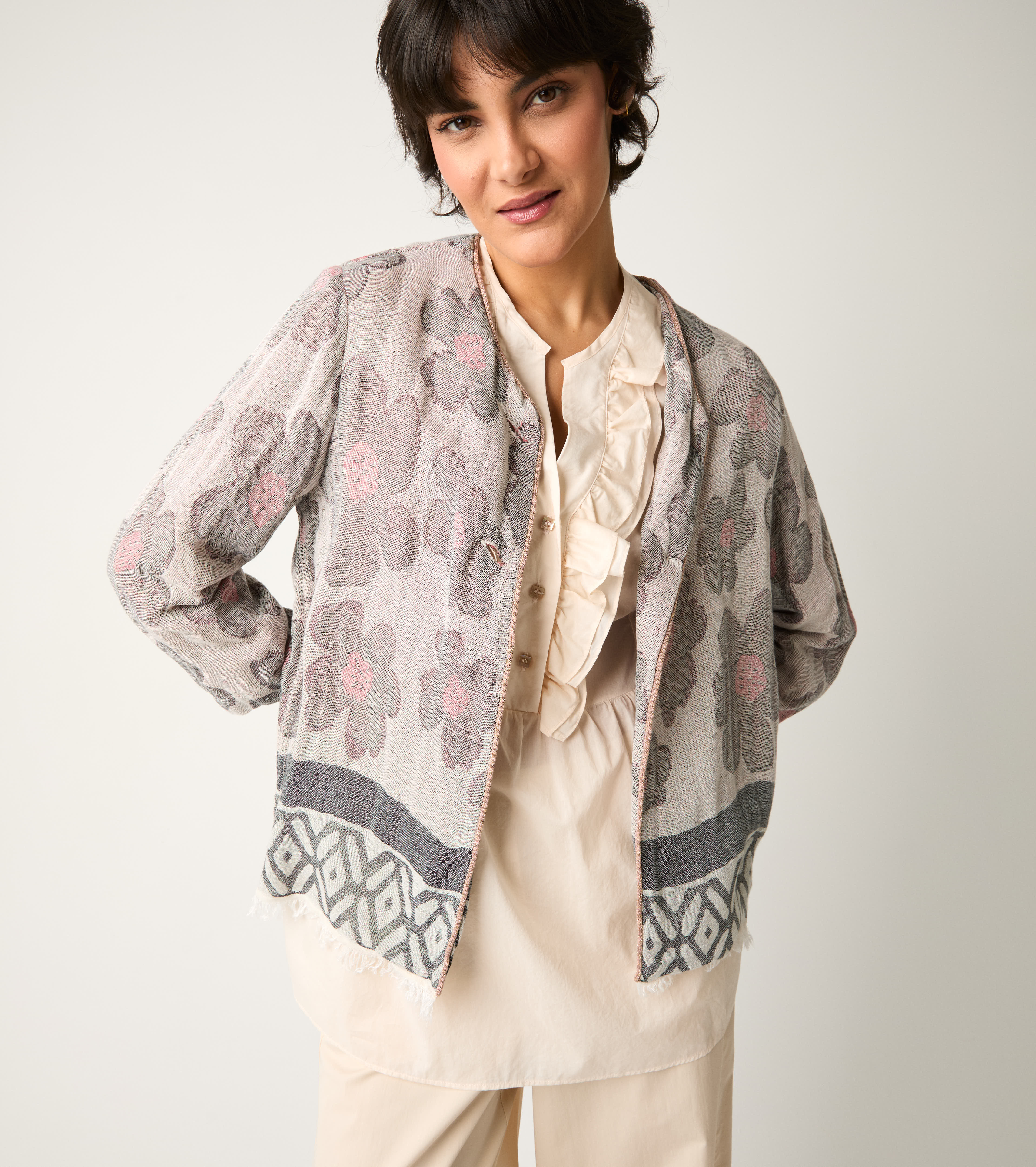 Giacca jacquard con bottoni sabbia