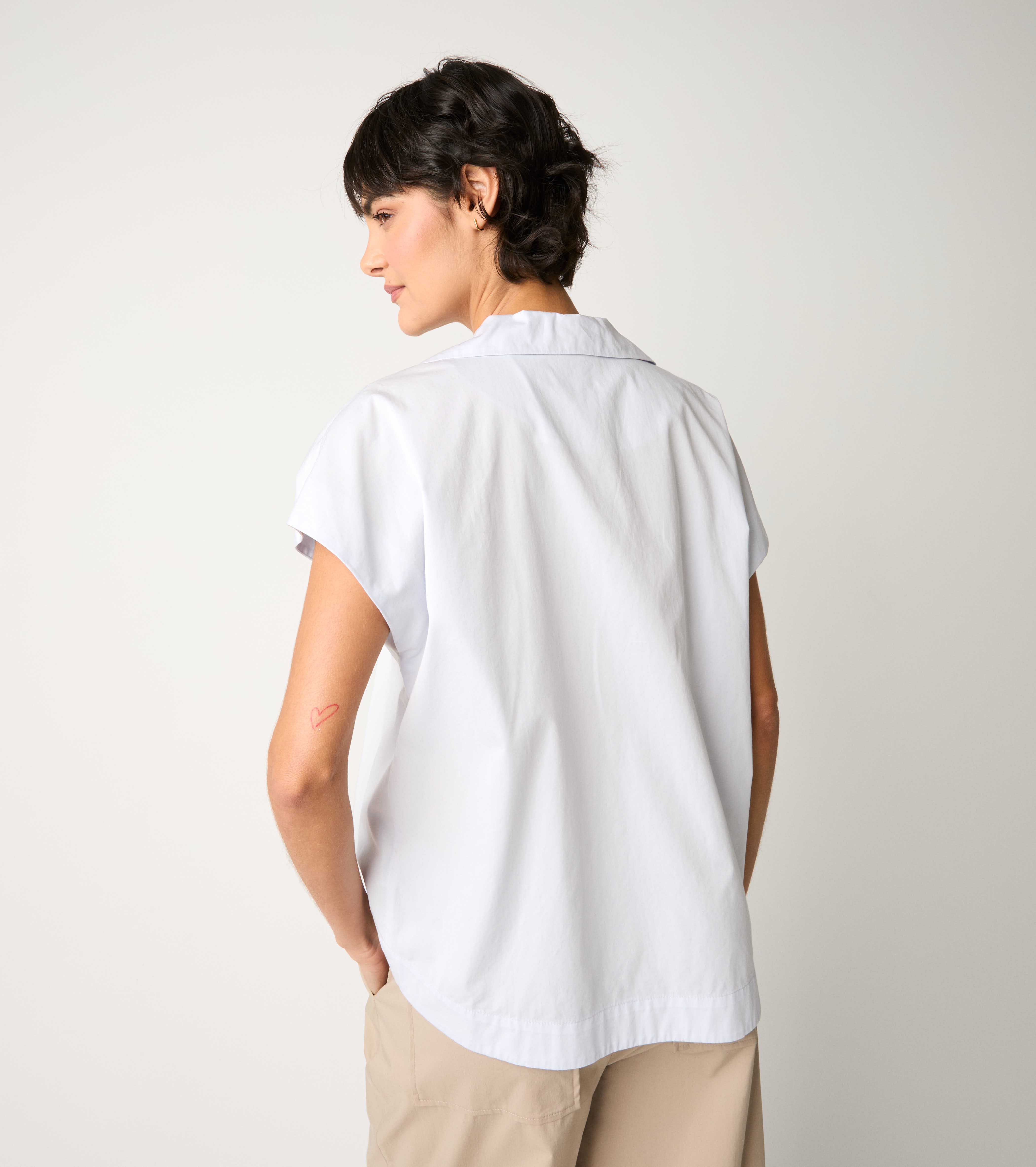 Blusa con maniche ad aletta cristal