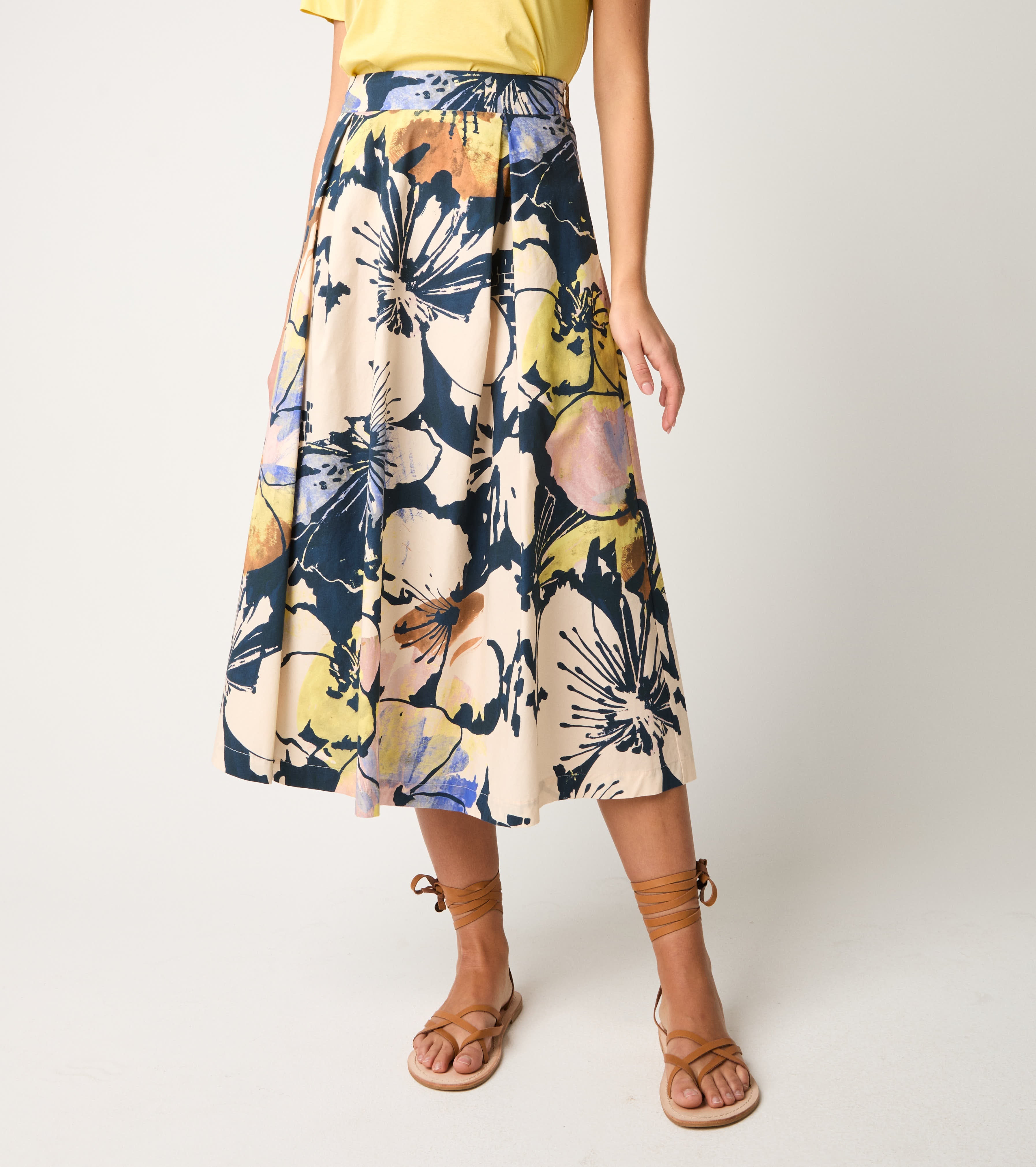 Floral longuette skirt