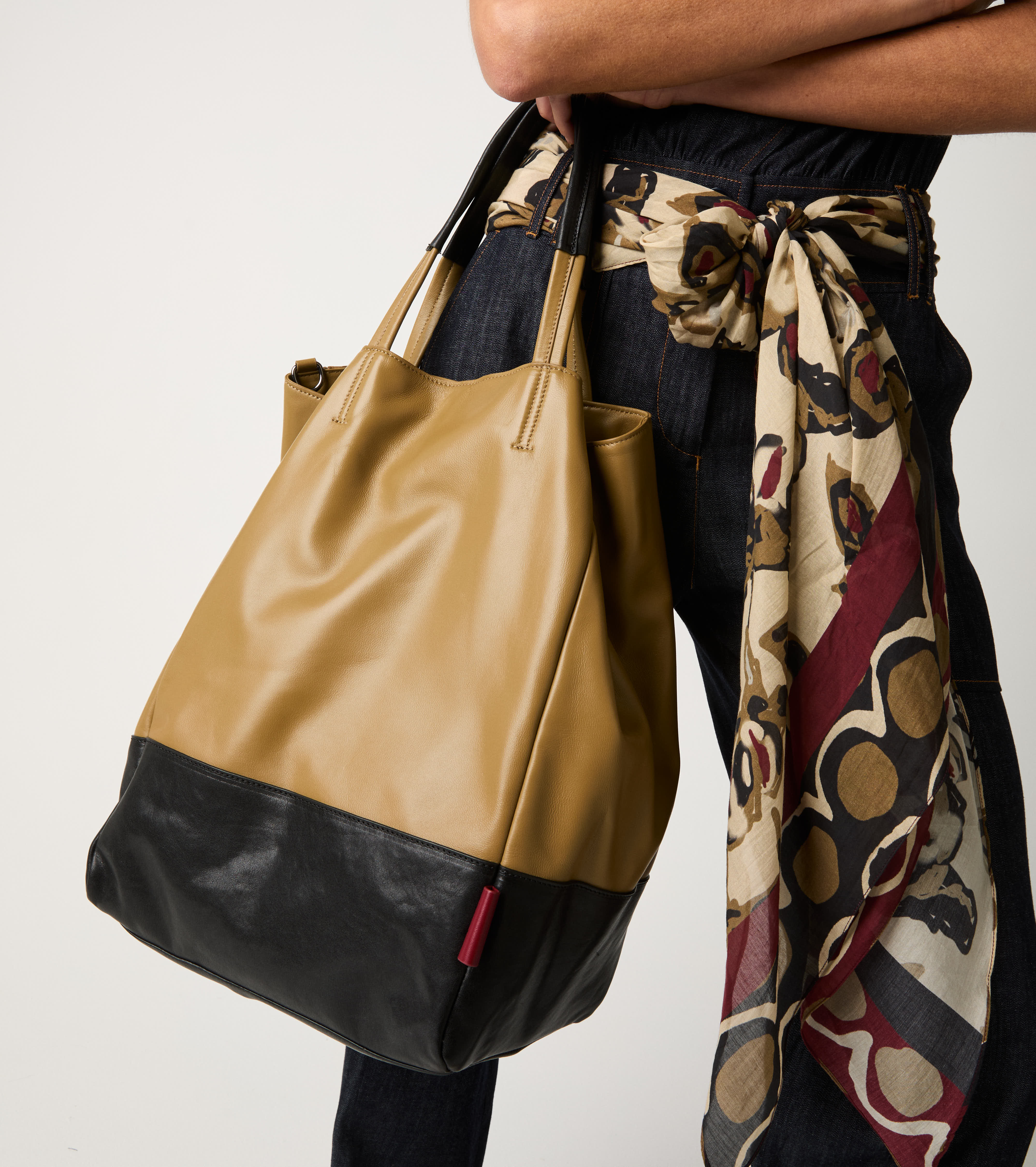 Borsa shopping in pelle bicolor nero