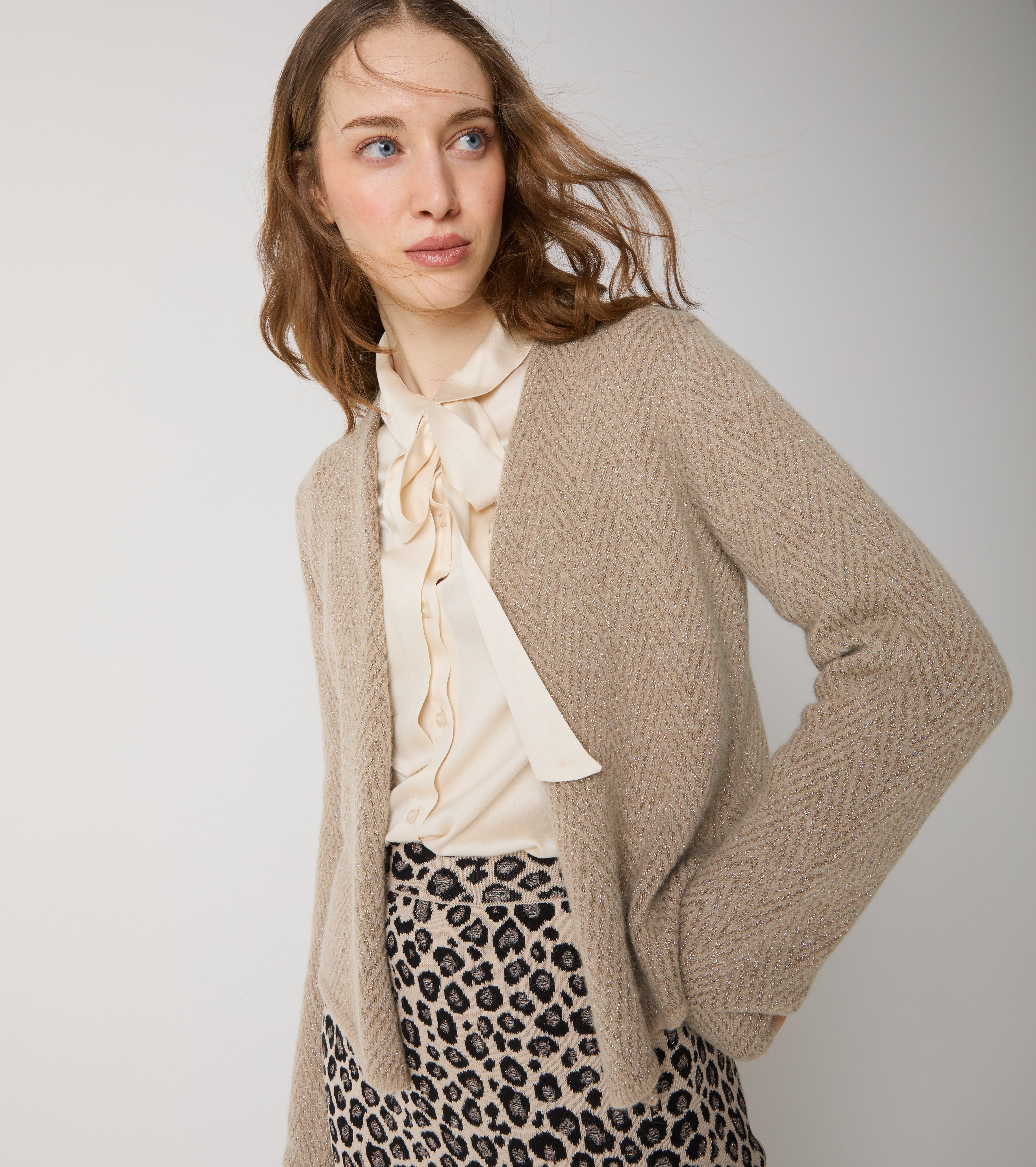 Short cardigan in alpaca and chevron wool