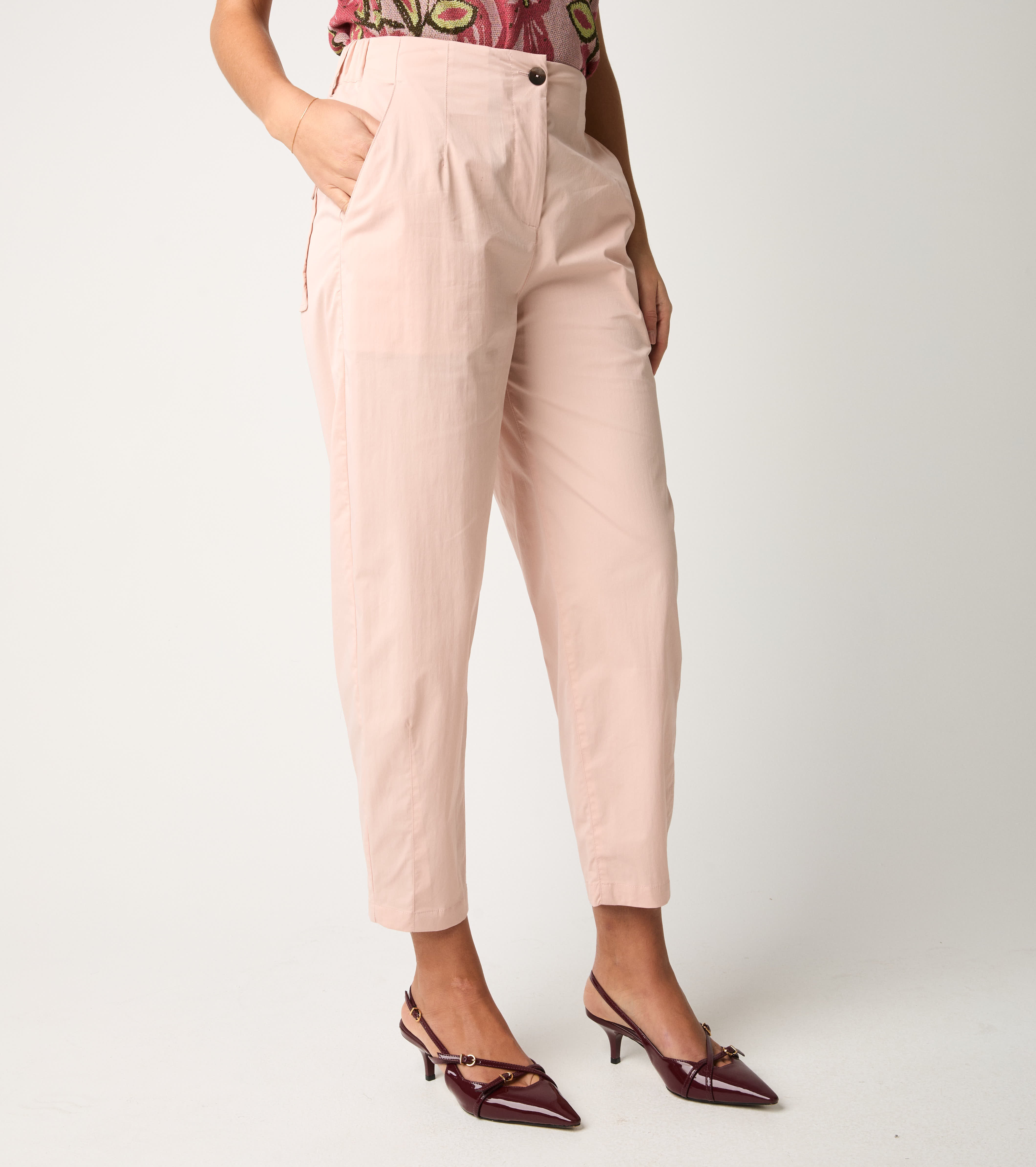 Stretch cotton blush cropped trousers