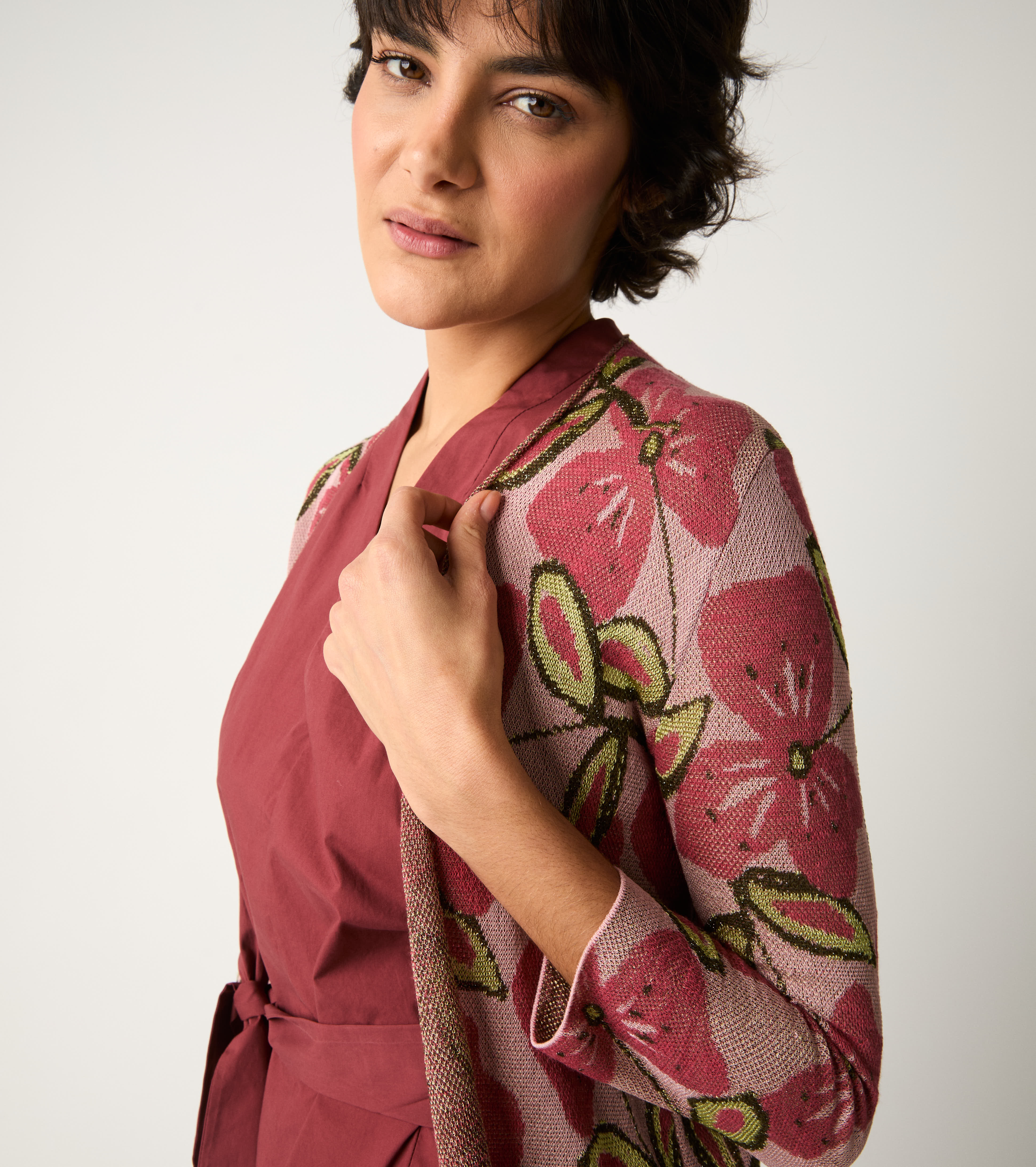 Jacquard cardigan with V-neck ombré