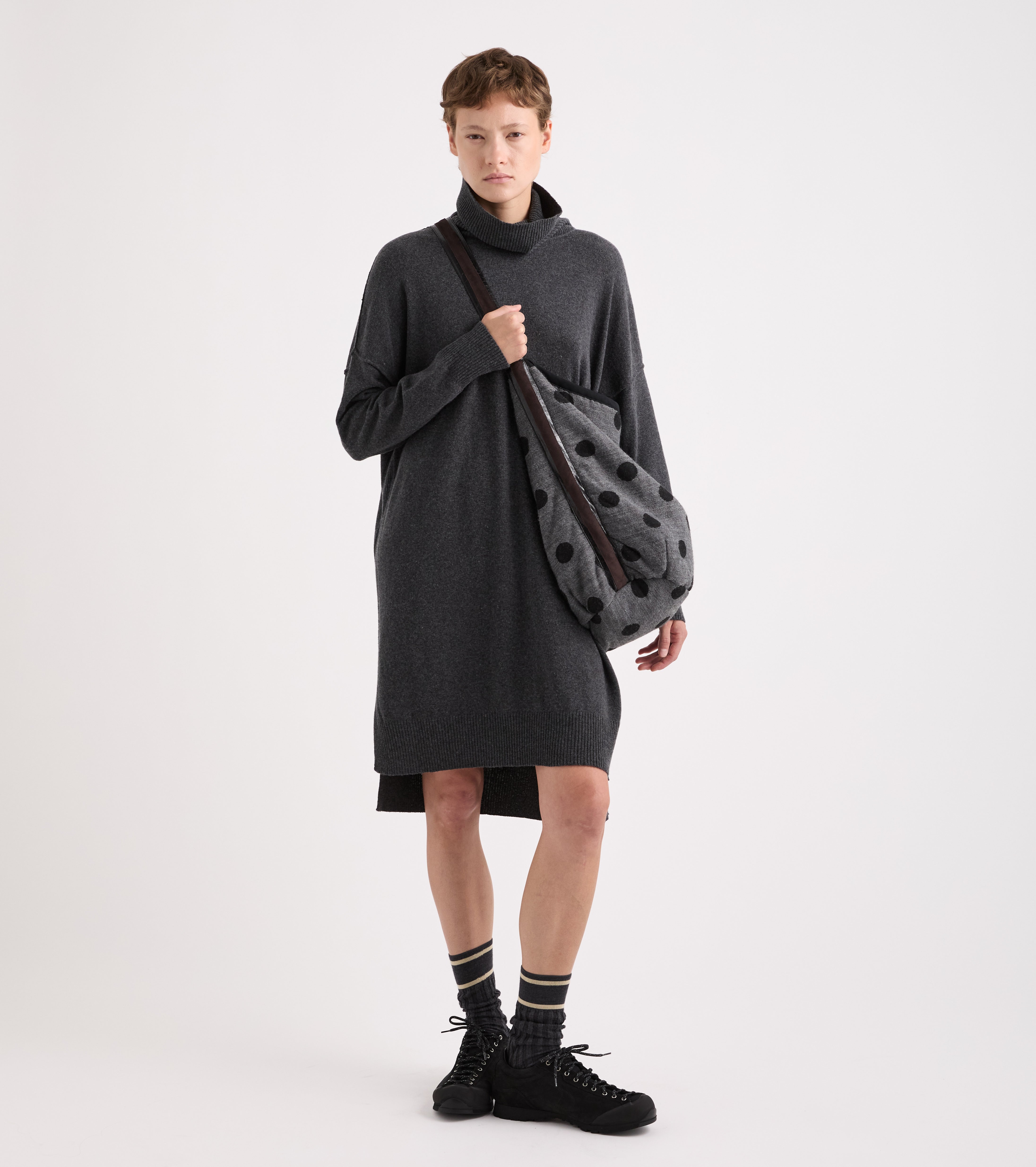 Abito dolcevita in maglia
