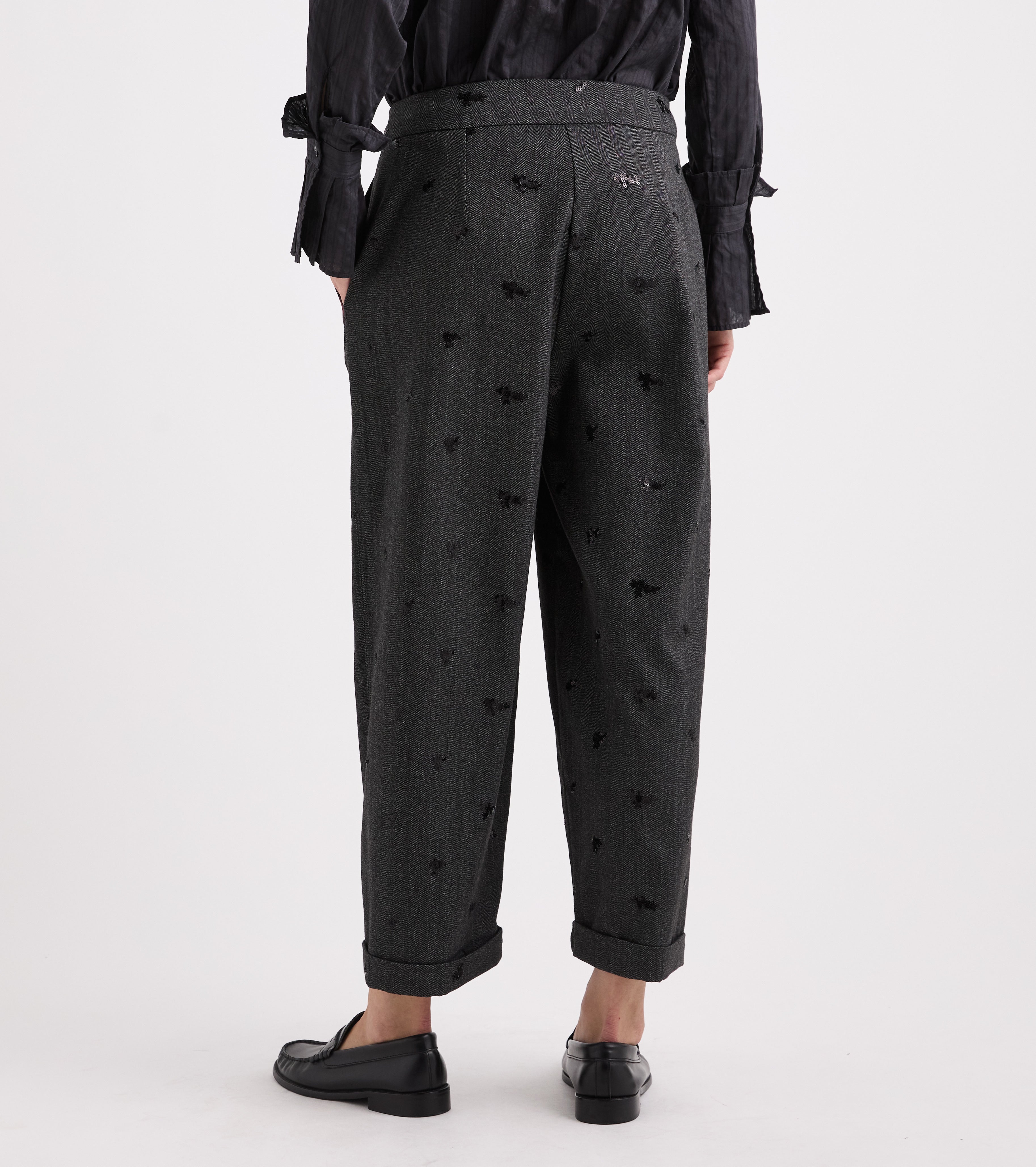 Pantaloni cropped con risvolto