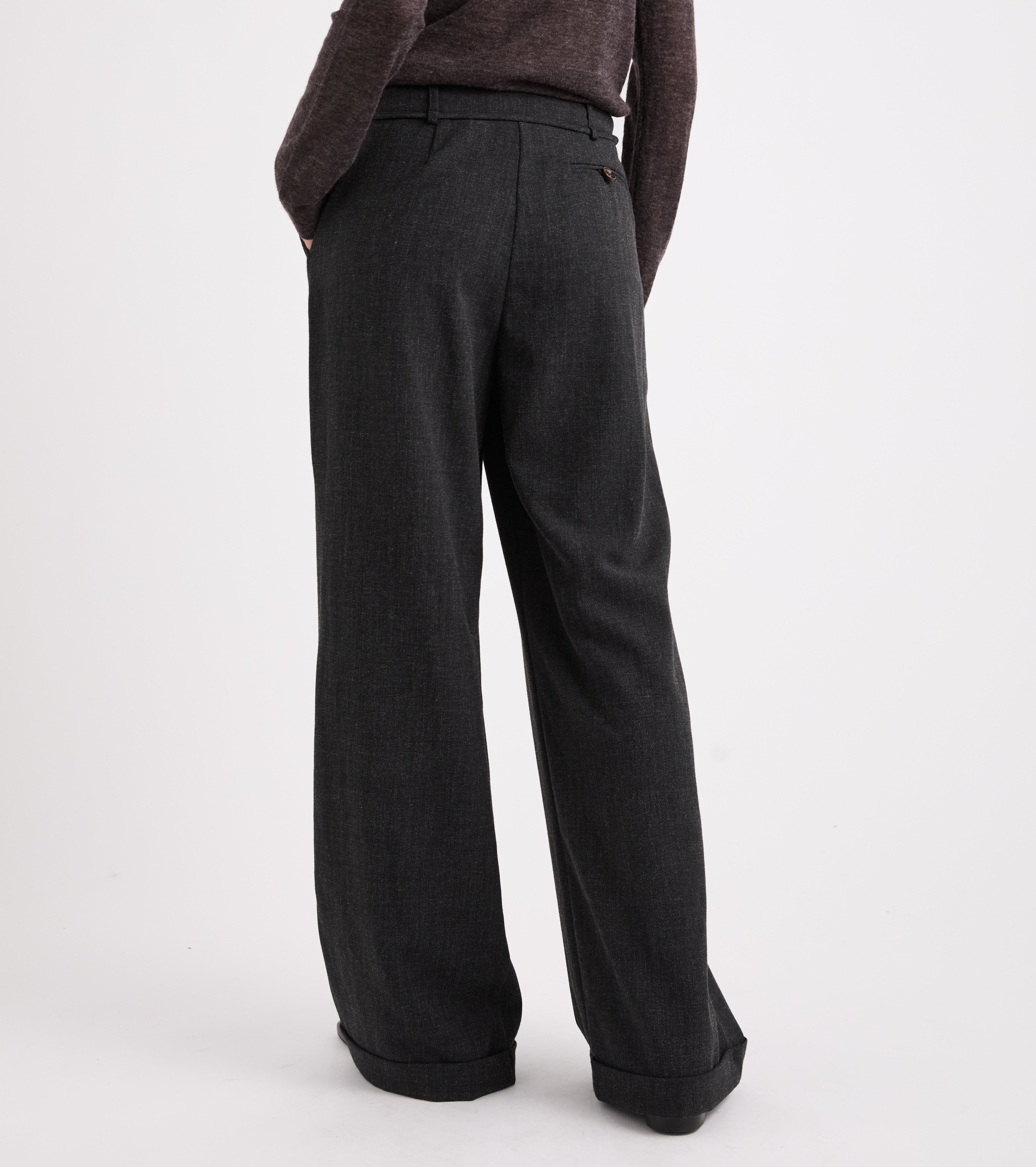 Pantalones con cinturilla y vuelta grises jaspeados