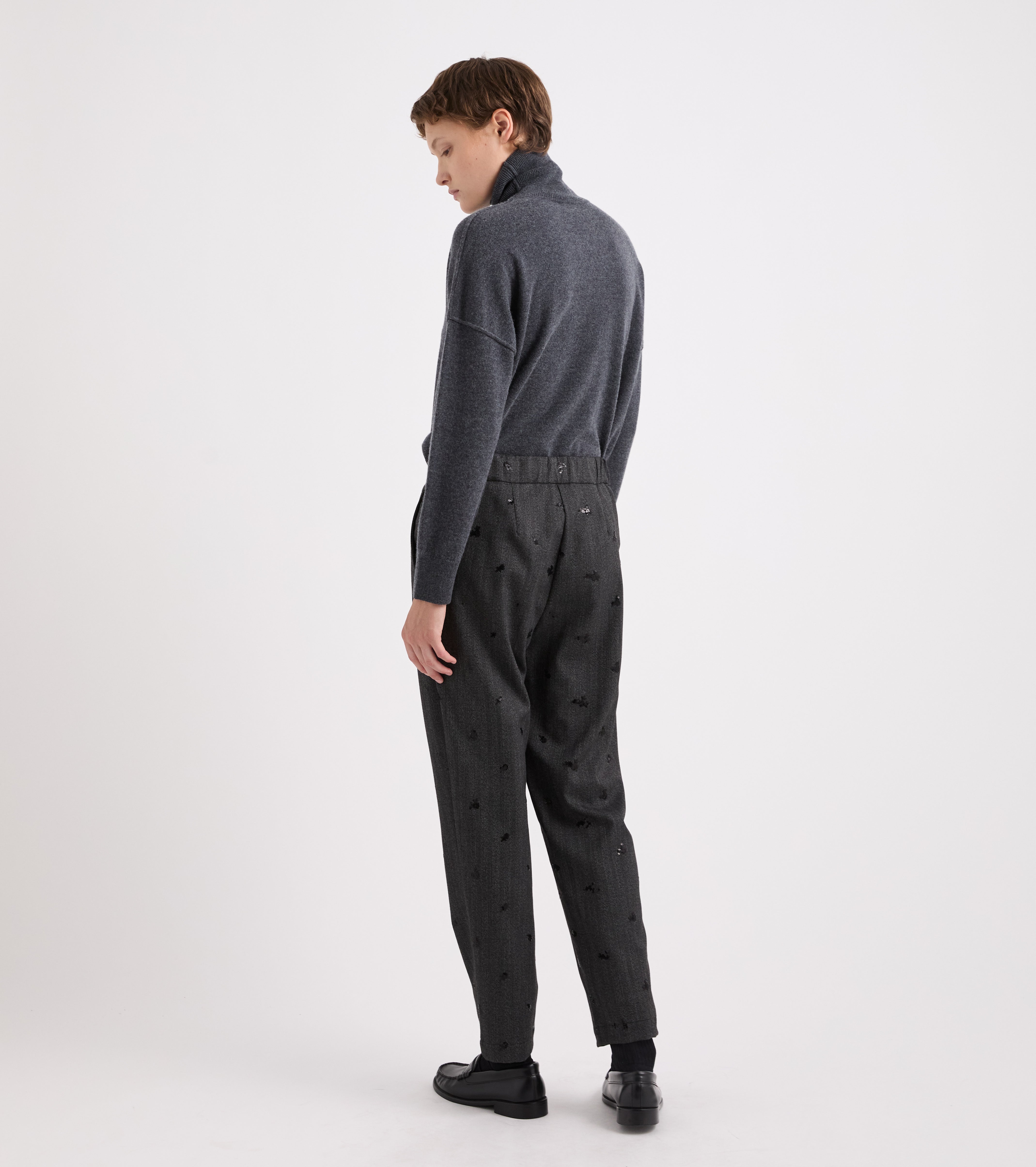 Pantaloni stretch con paillettes ricamate