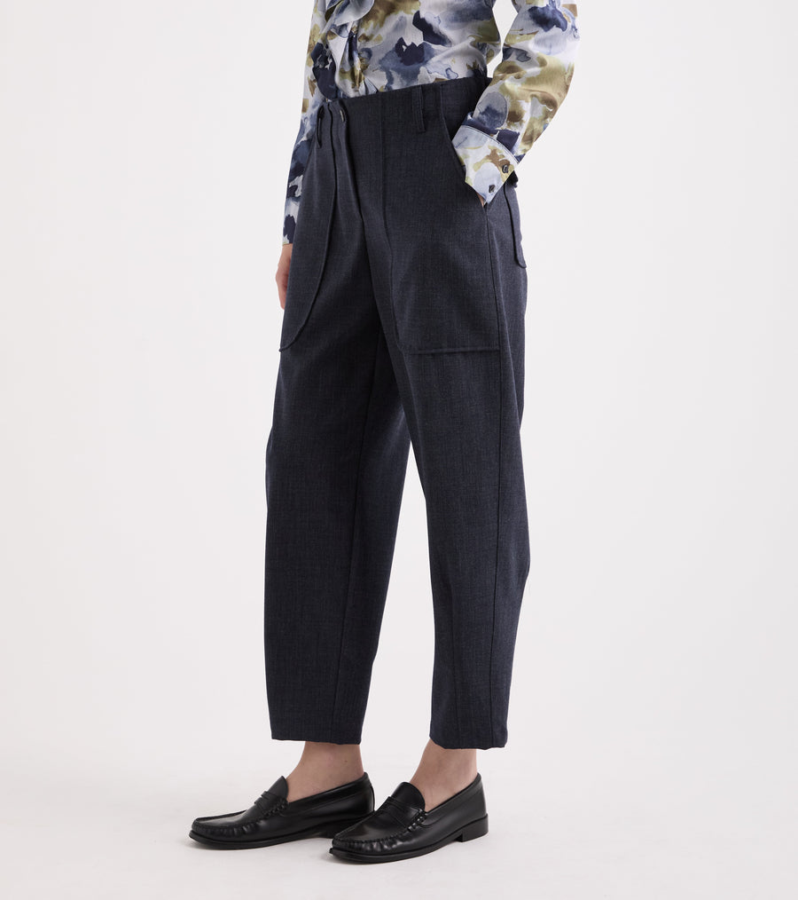Pantaloni stretch in viscosa blu velluto