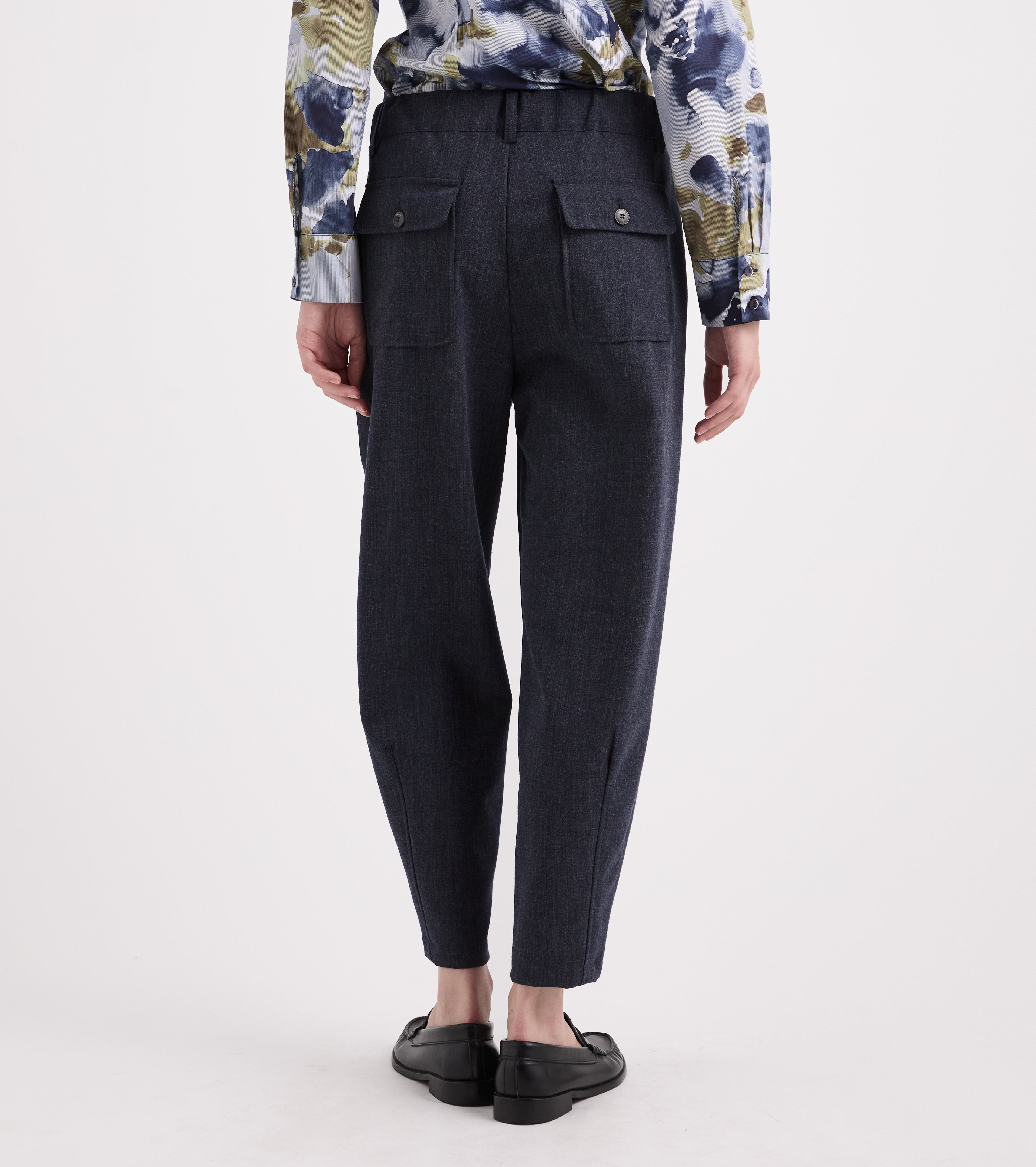 Pantaloni stretch in viscosa