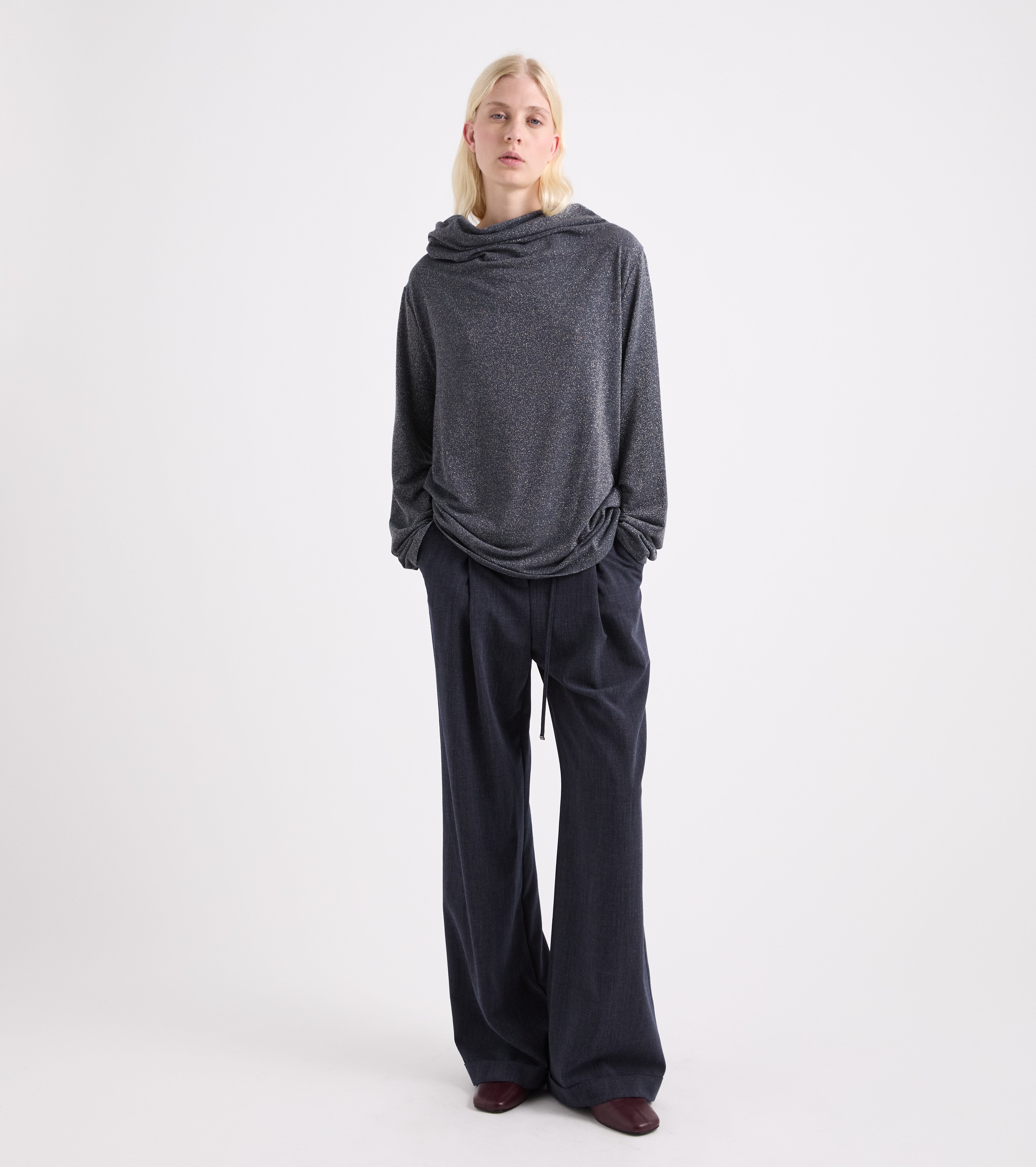 Pantaloni a vita alta con risvolto