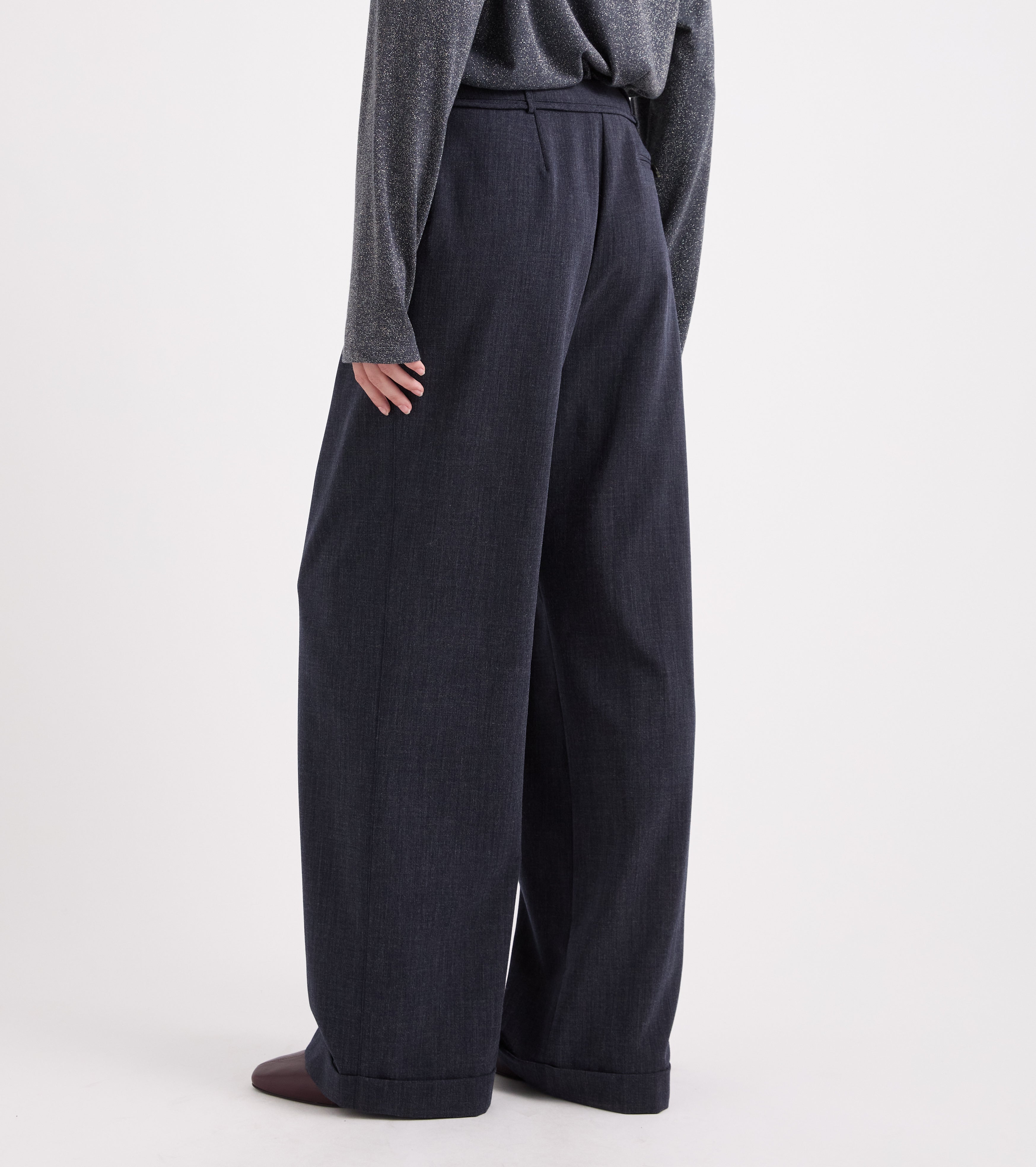 Pantaloni a vita alta con risvolto