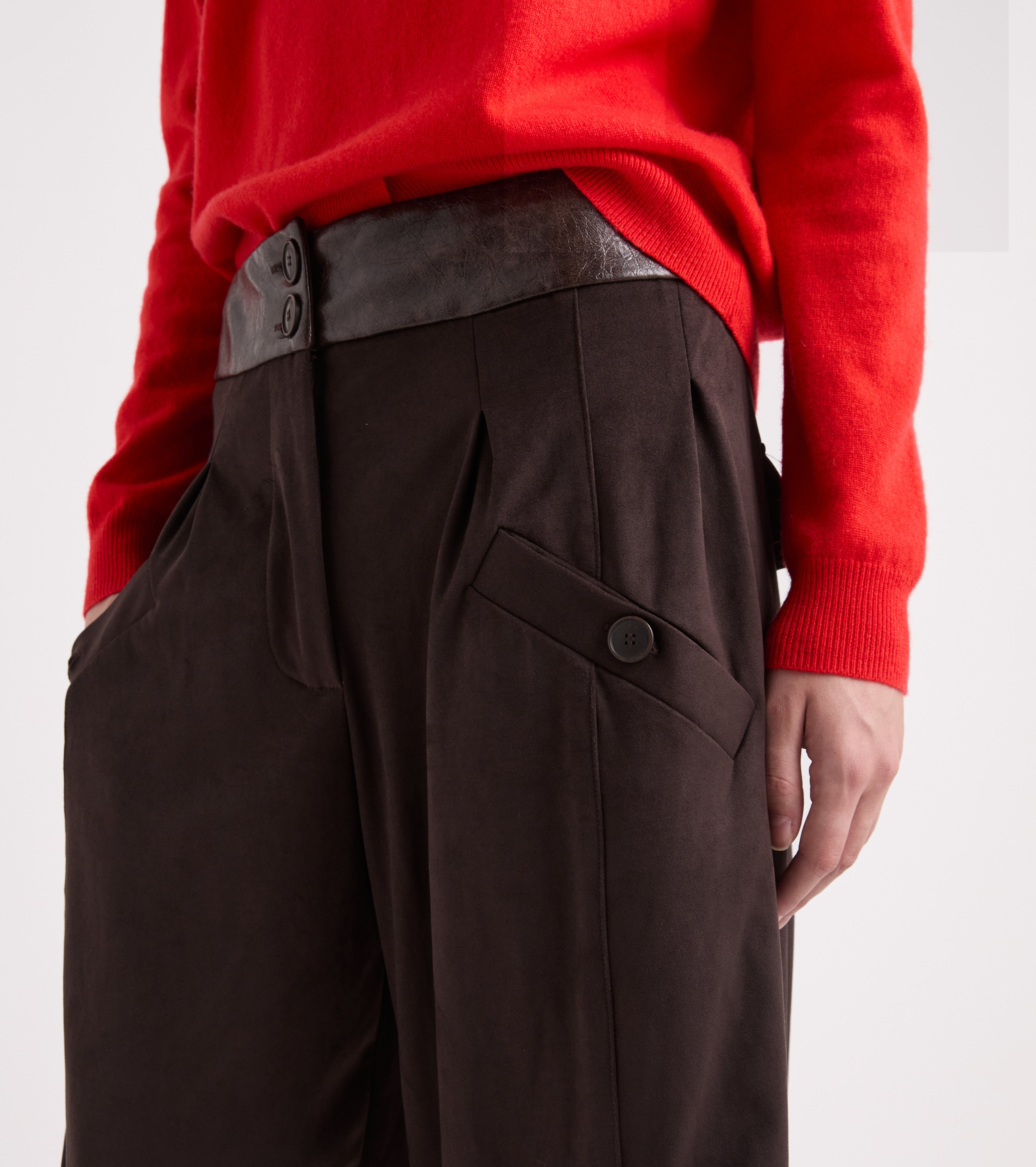 Pantaloni balloon con pinces