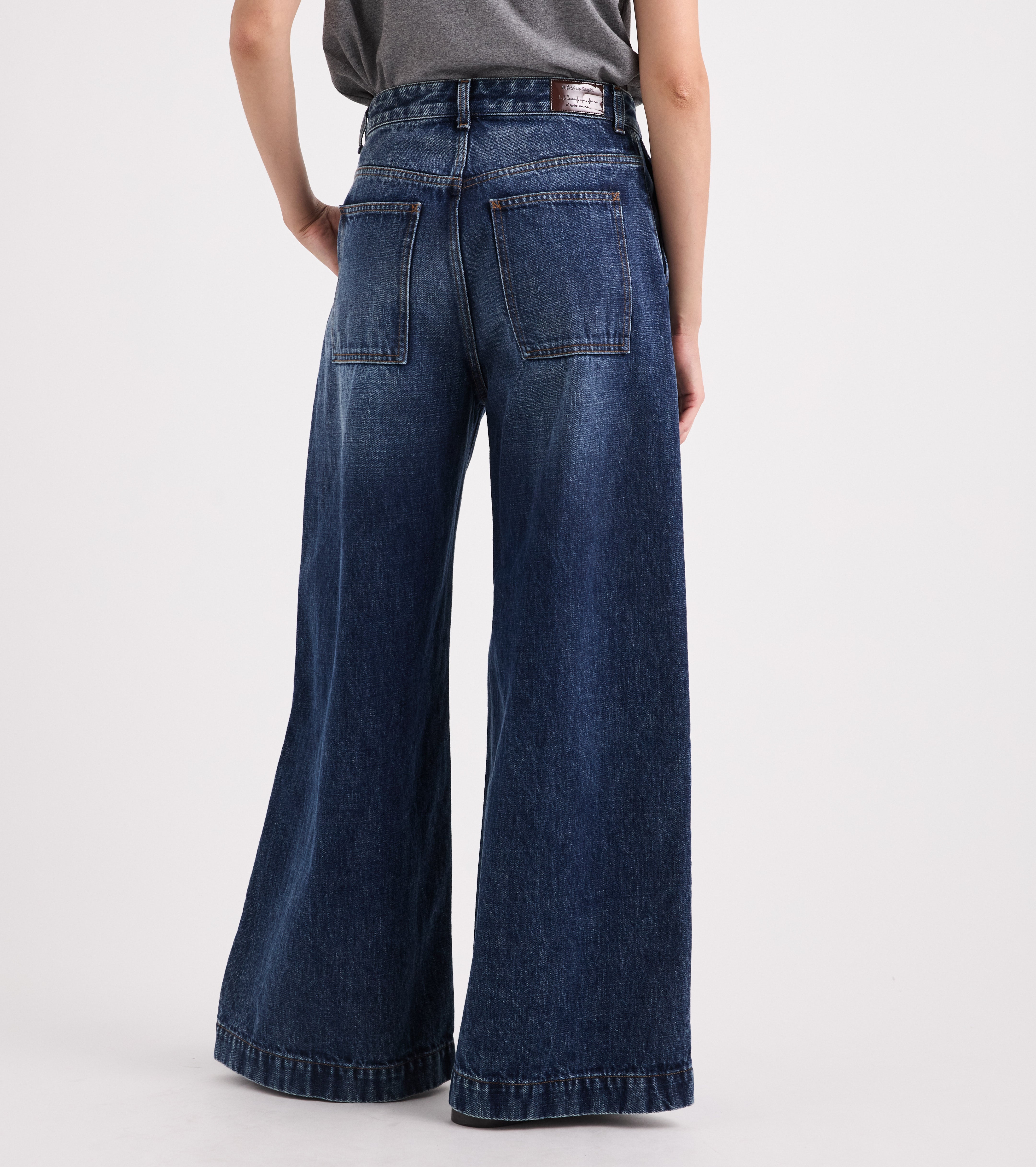 Jeans in cotone effetto used