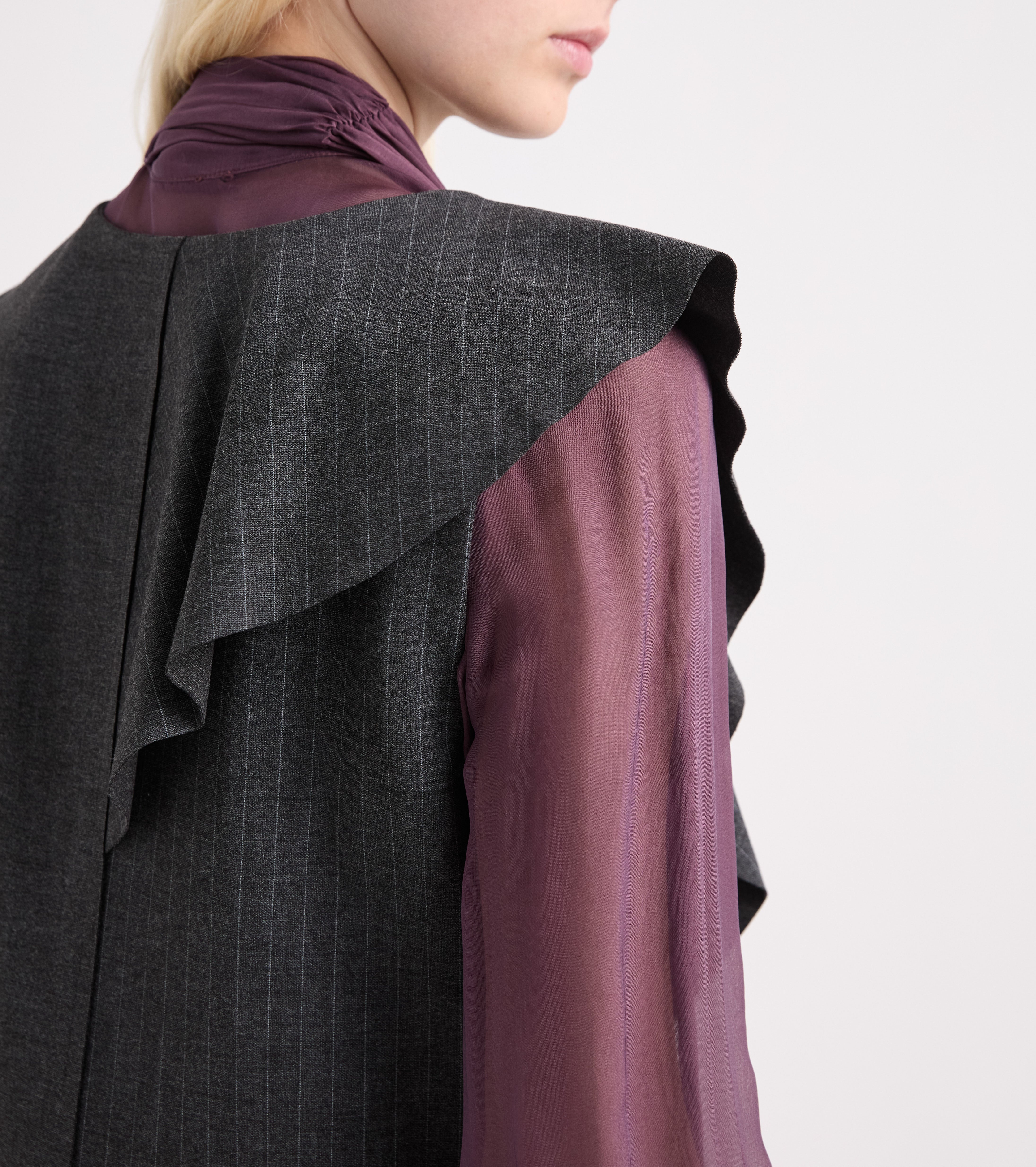 Gilet in viscosa con scollo a V bordeaux