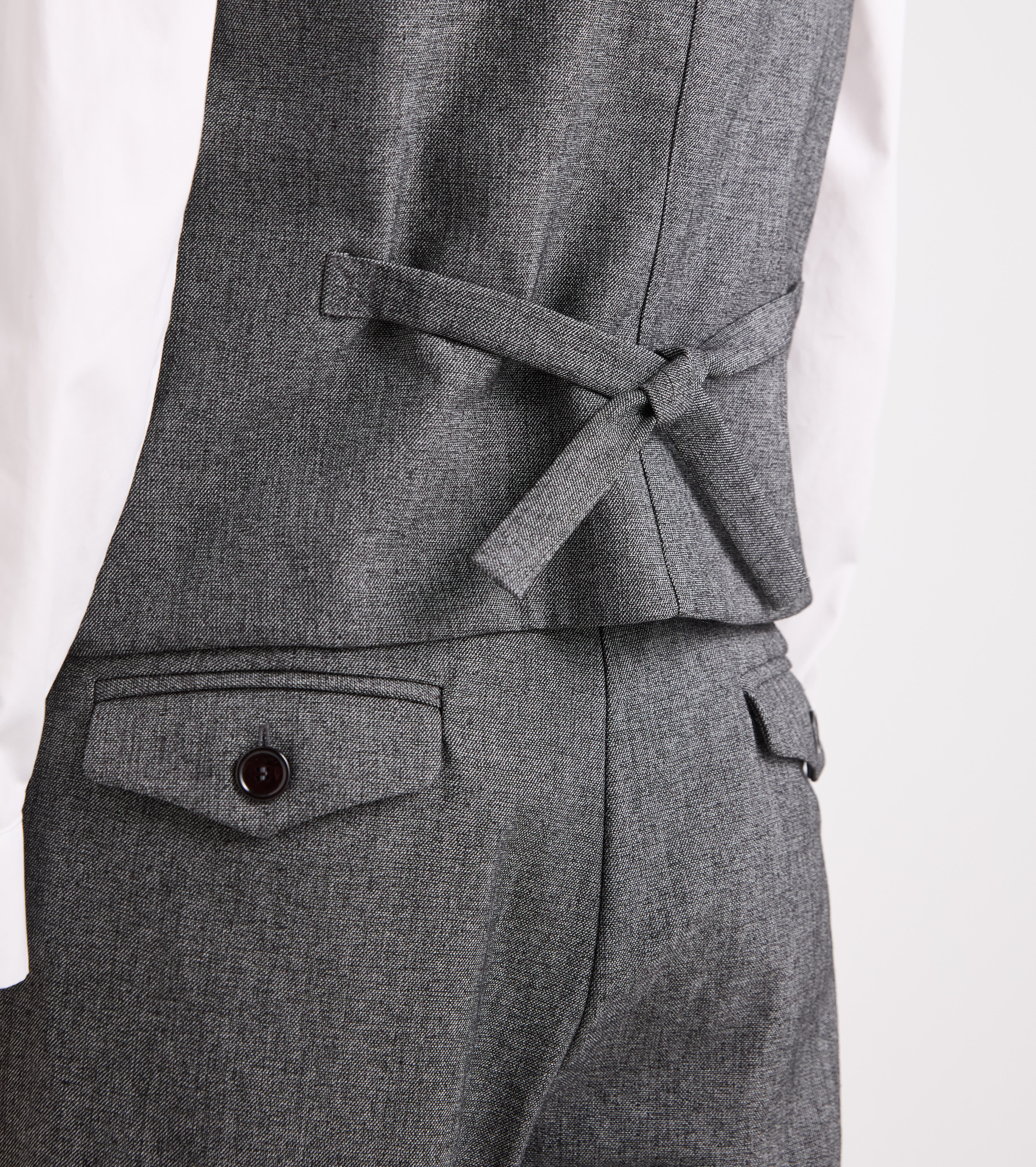 Gilet stretch con scollo a V bordeaux