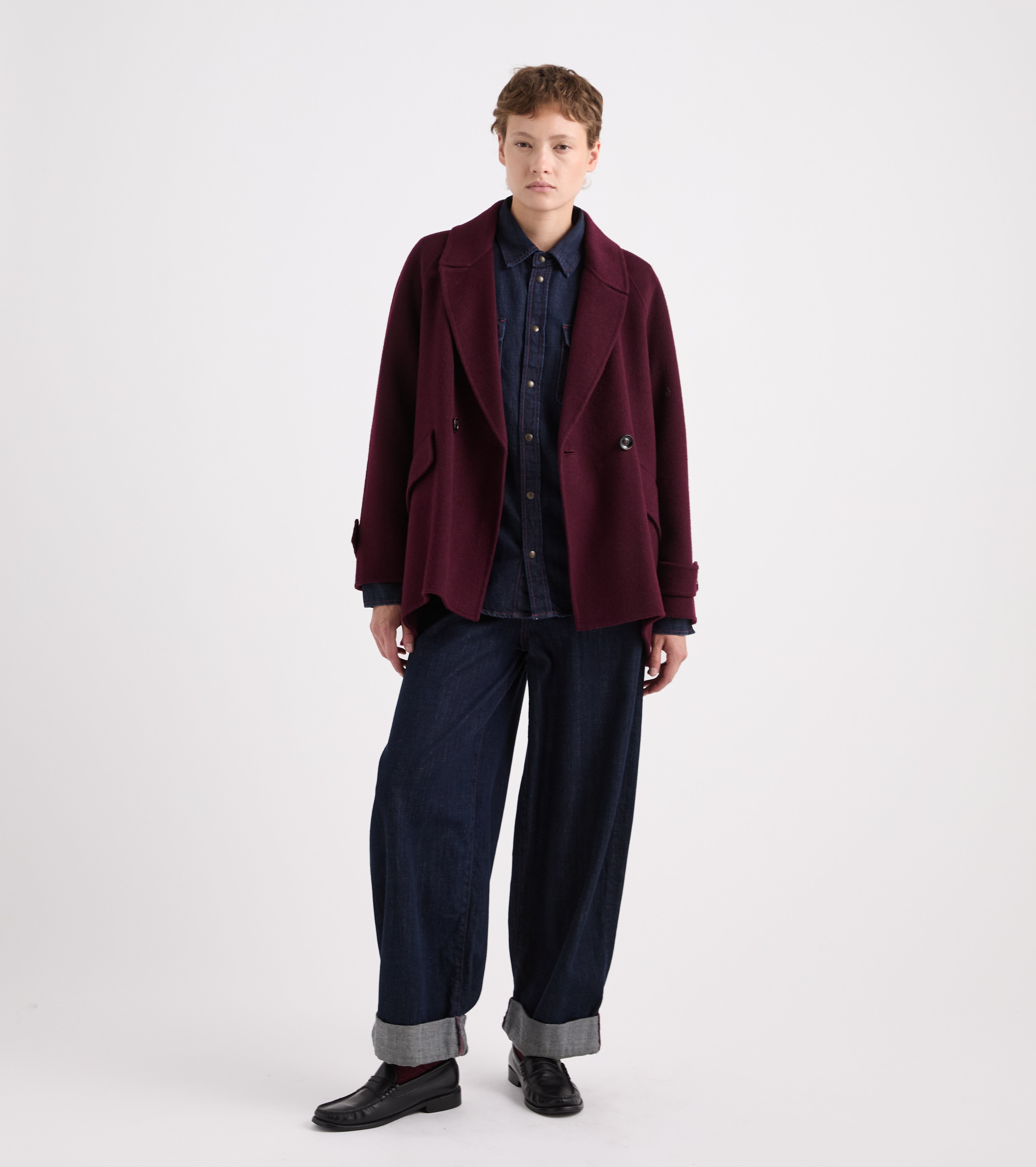 Double-breasted peacoat in a cashmere and Lambrusco blend