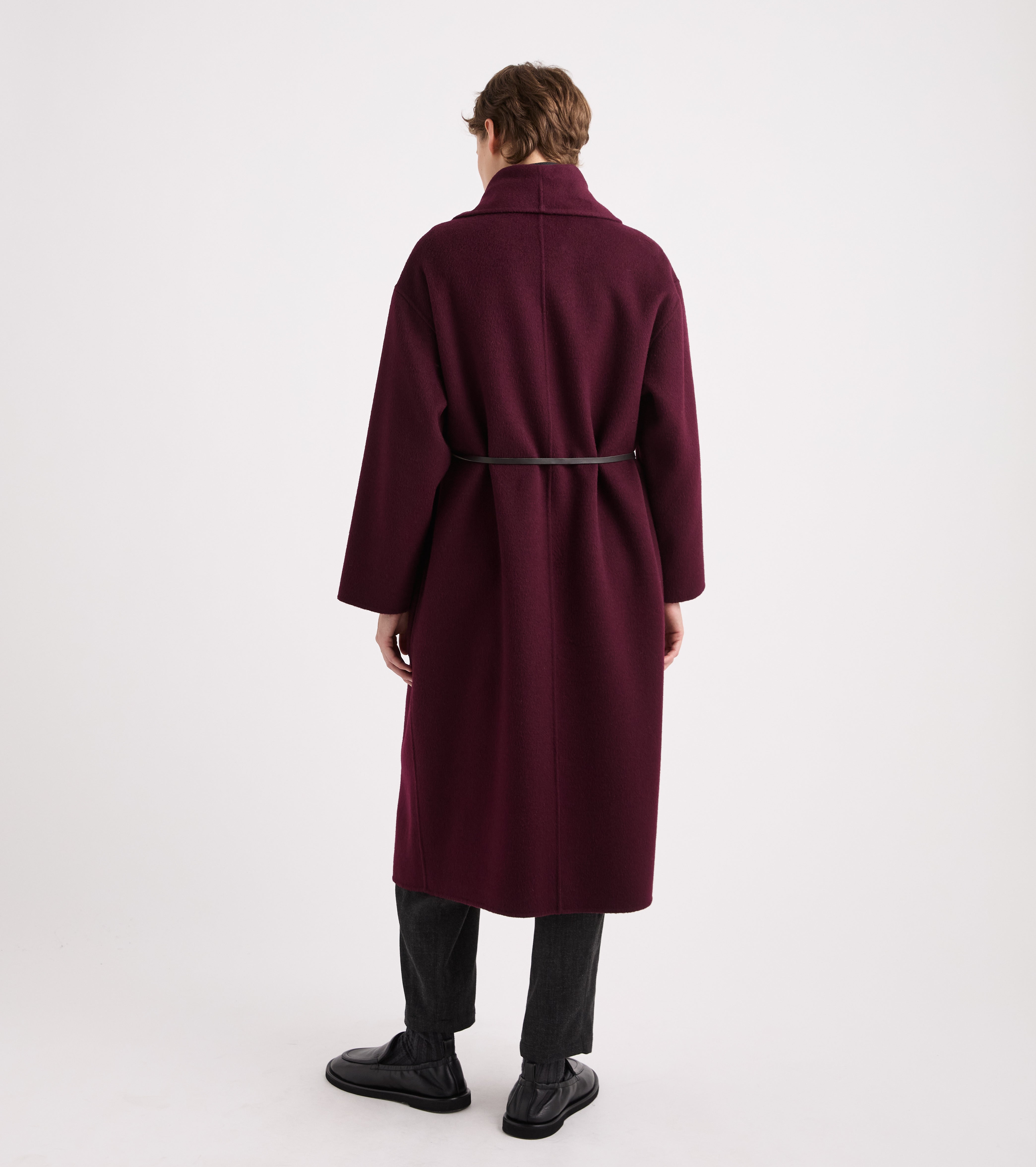 Cappotto in misto cashmere con cintura bianco e nero