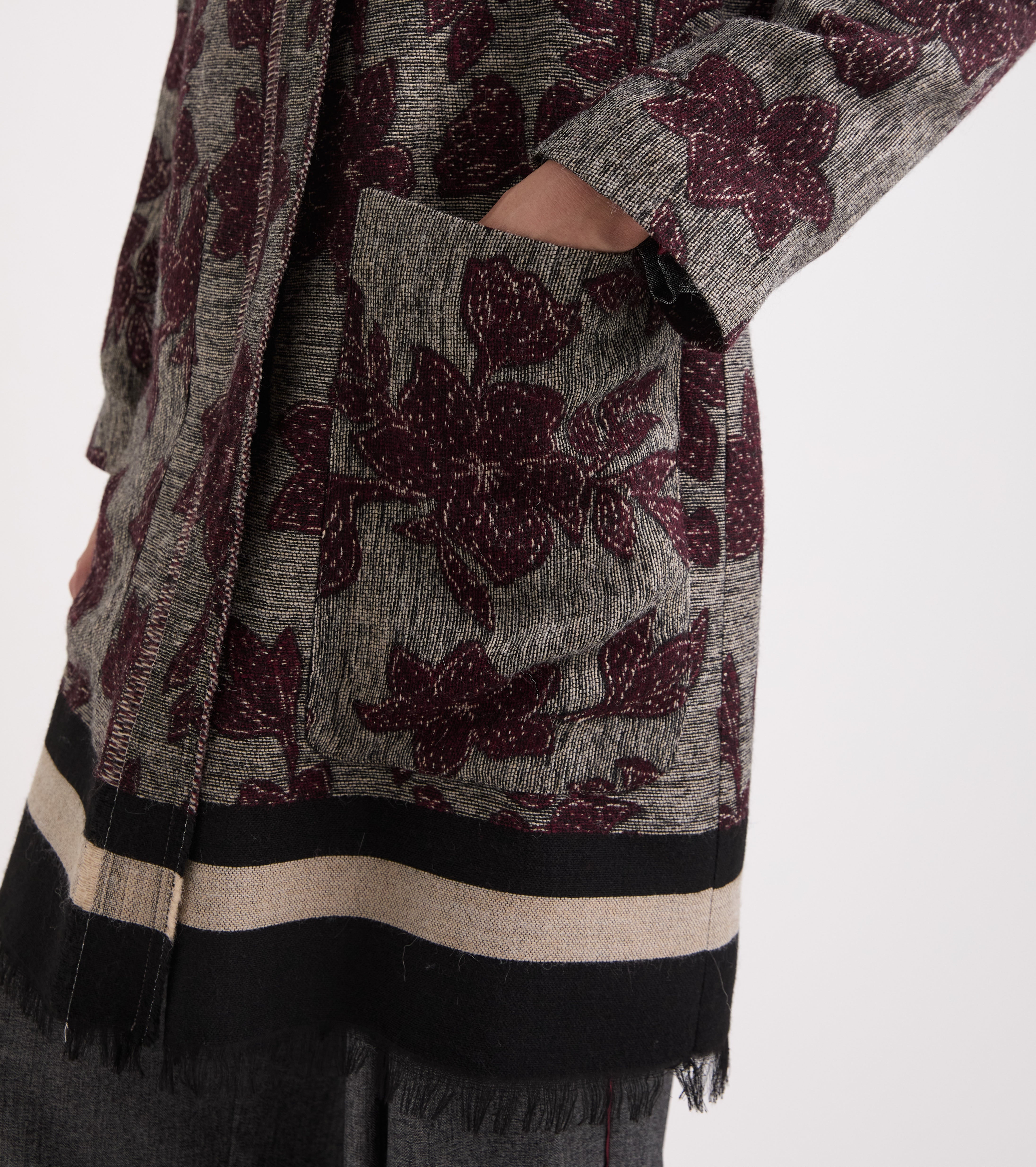 Cappotto jacquard con zip nero