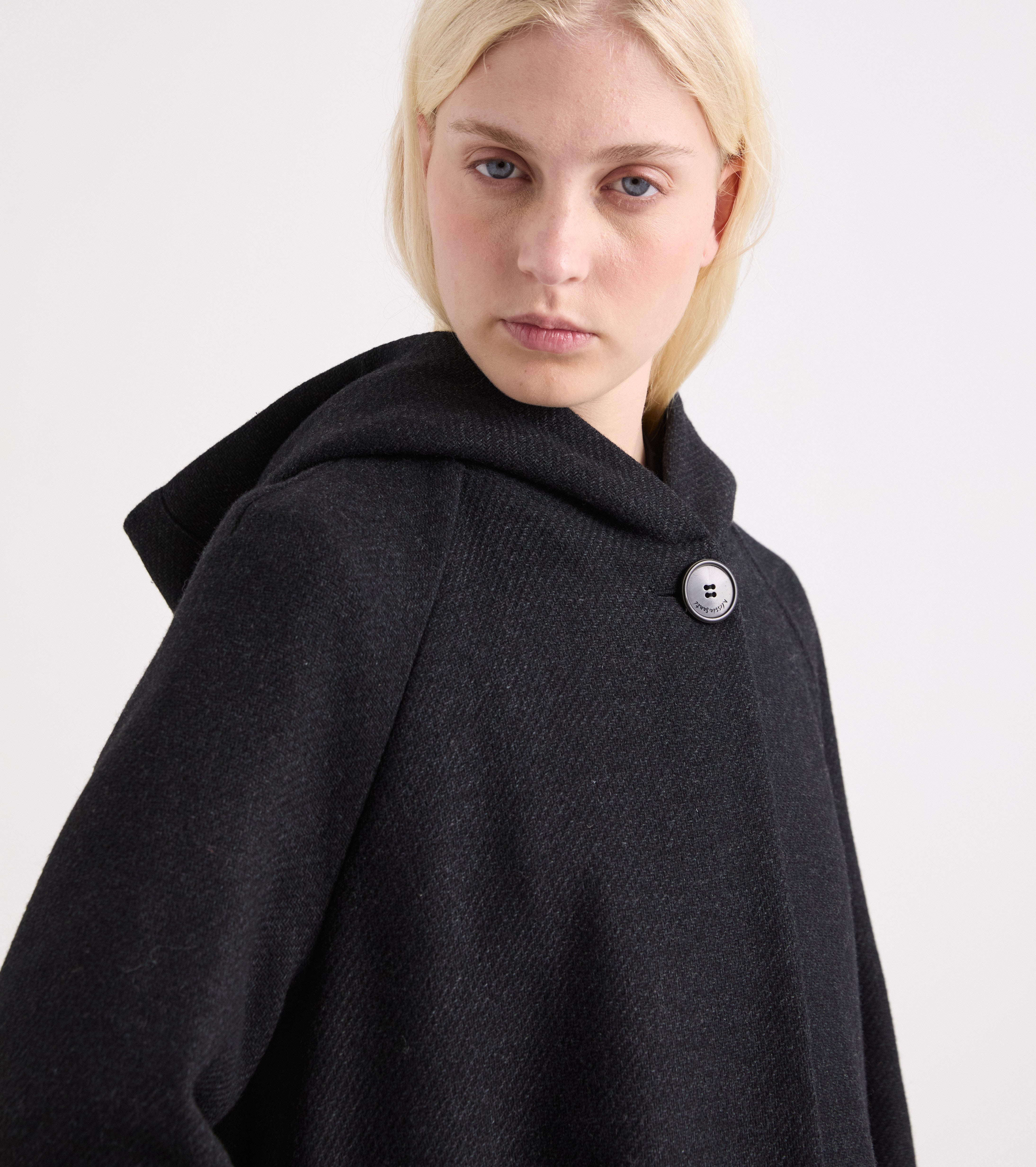 Cappotto in panno di misto lana nero