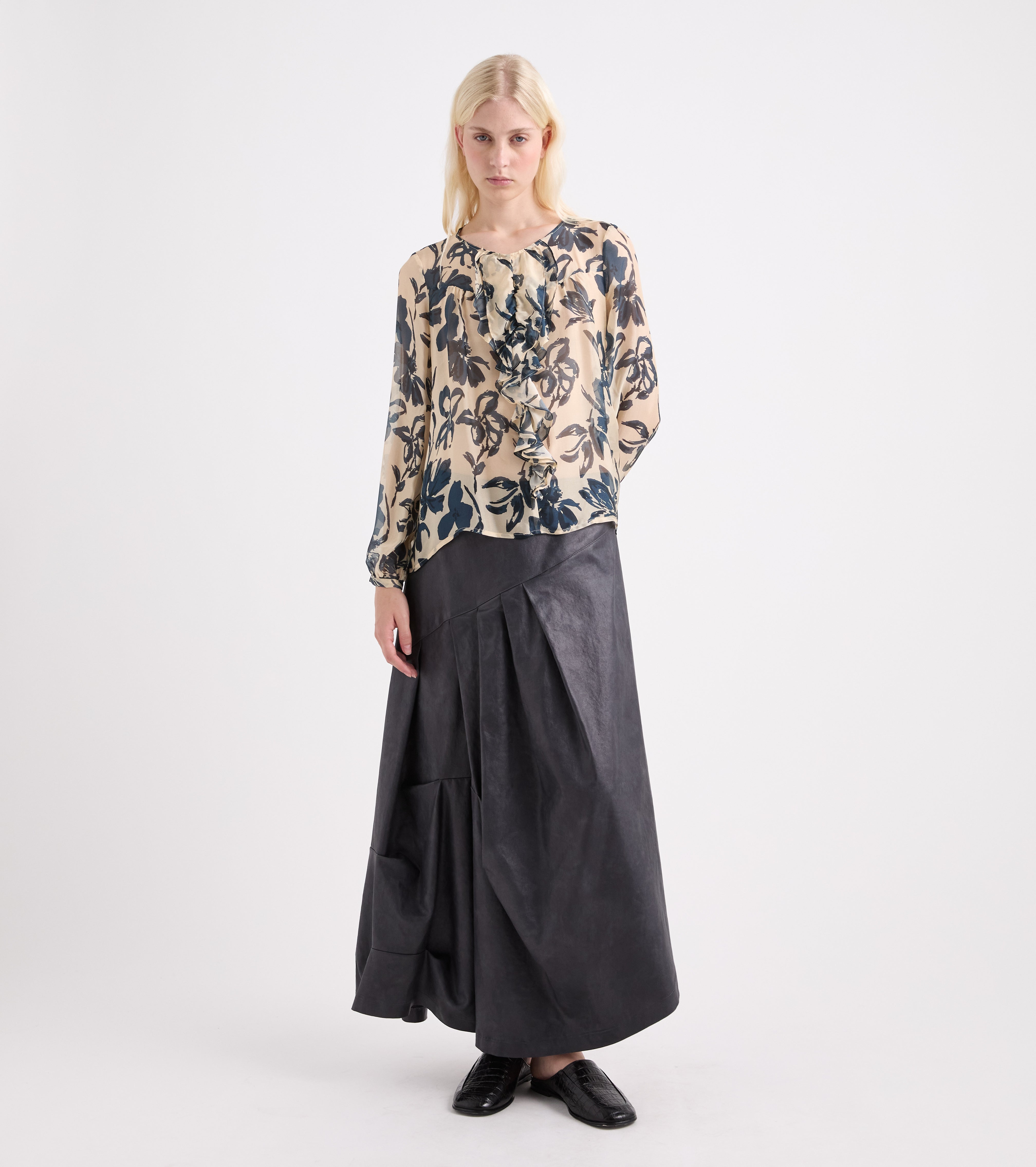 Blusa stampata con scollo rotondo