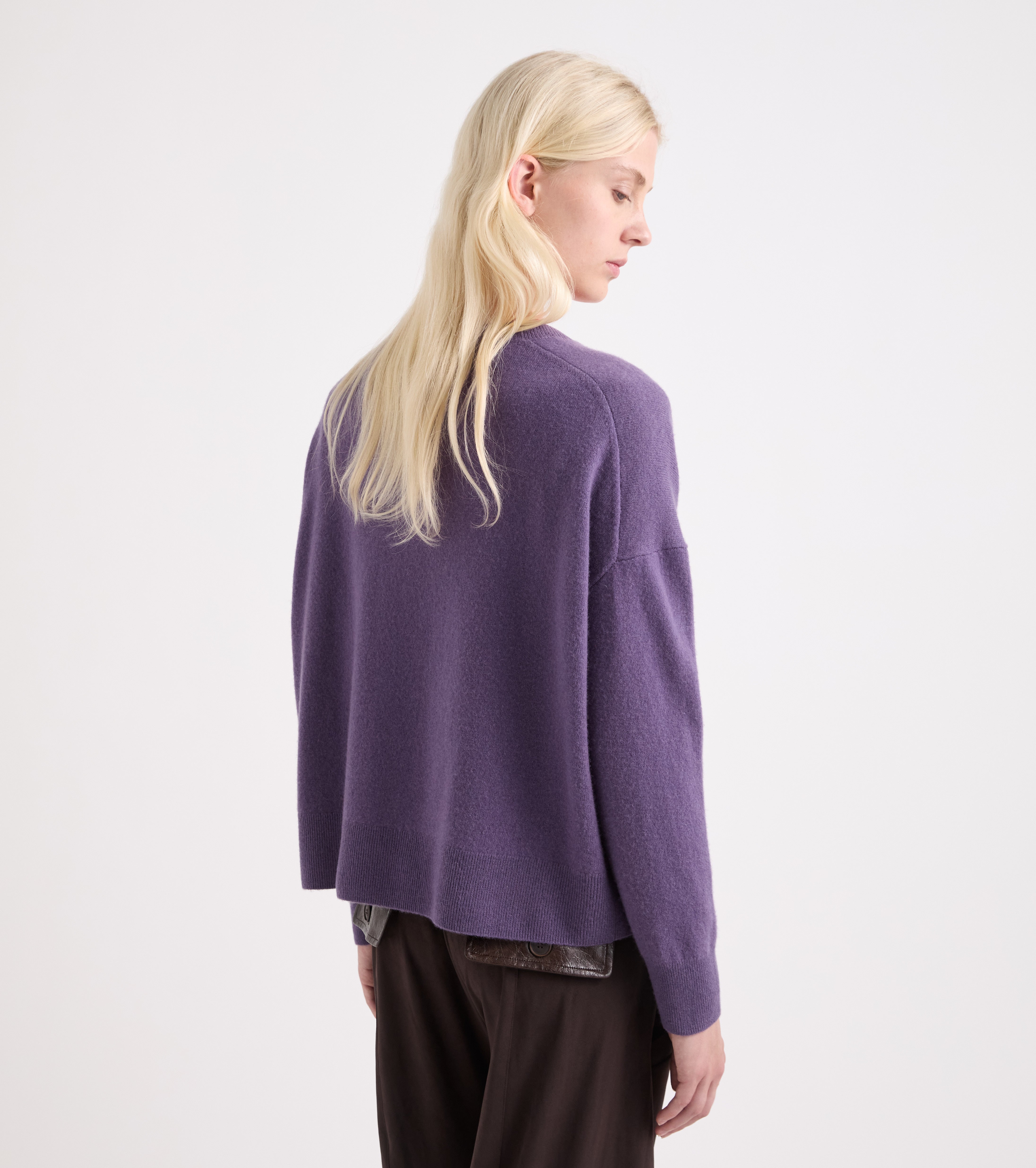 Maglia in misto cashmere con scollo a V marrone