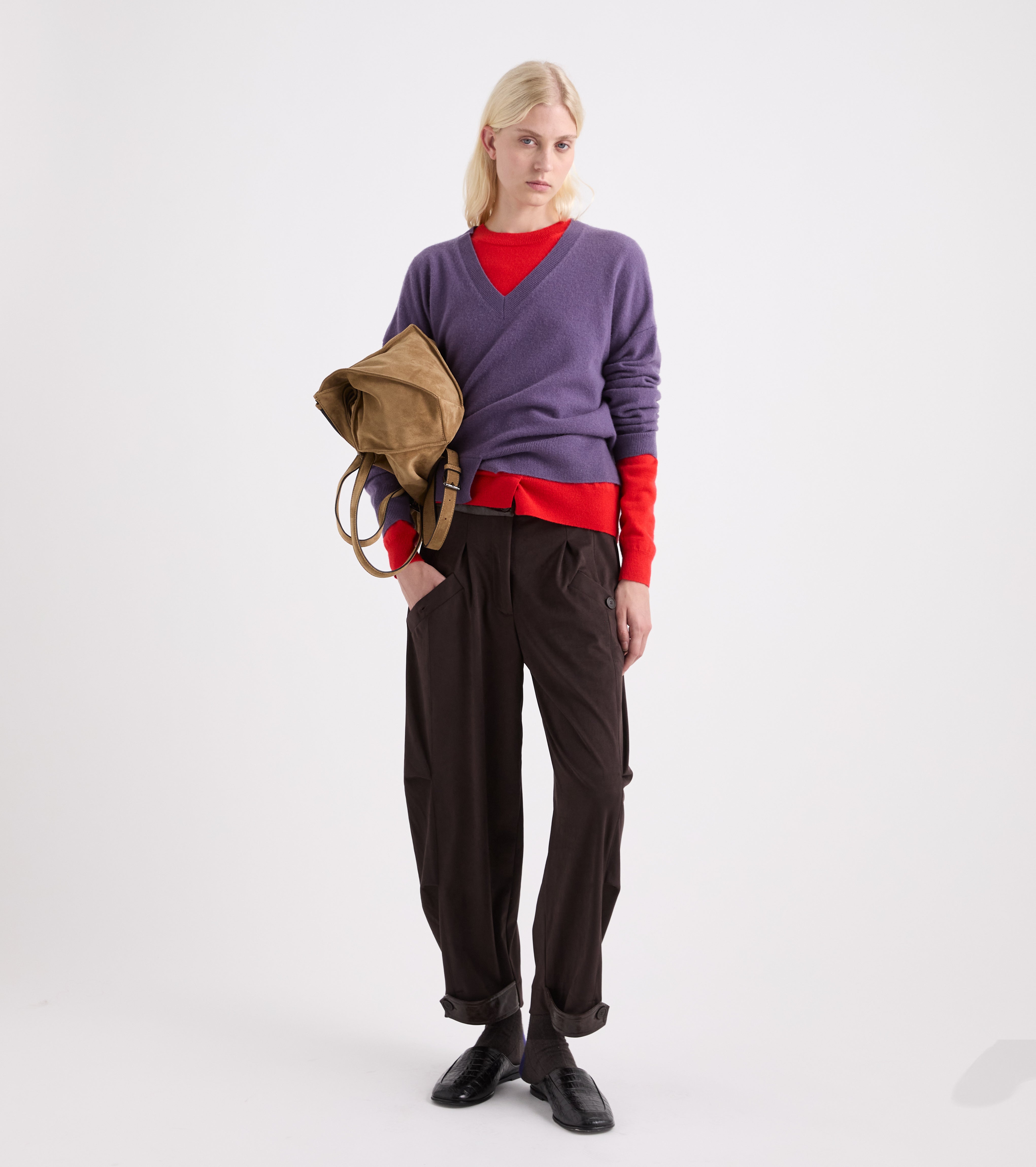 Maglia in misto cashmere con scollo a V marrone