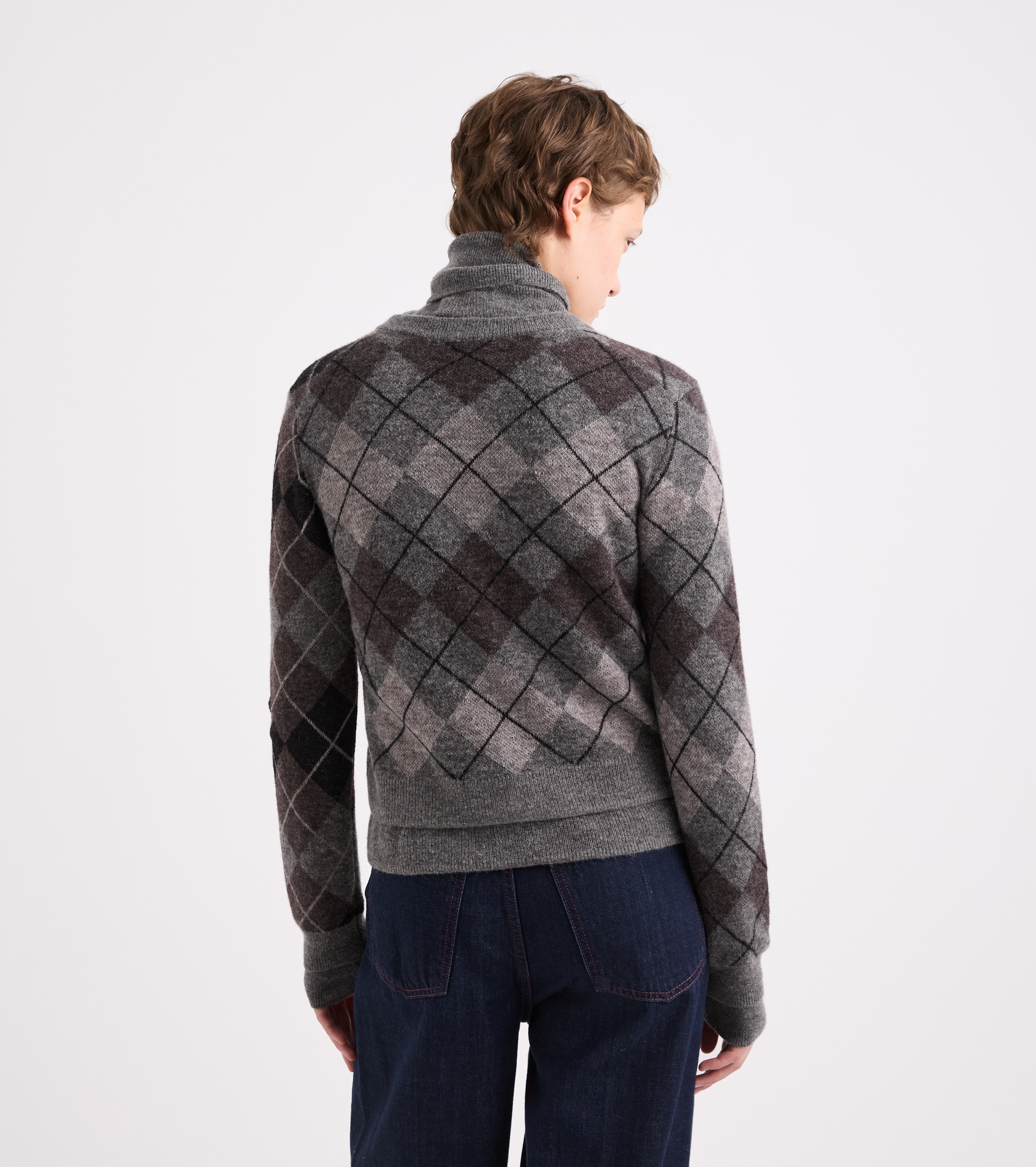 Cárdigan con diseño de rombos y botones en forma de rombo