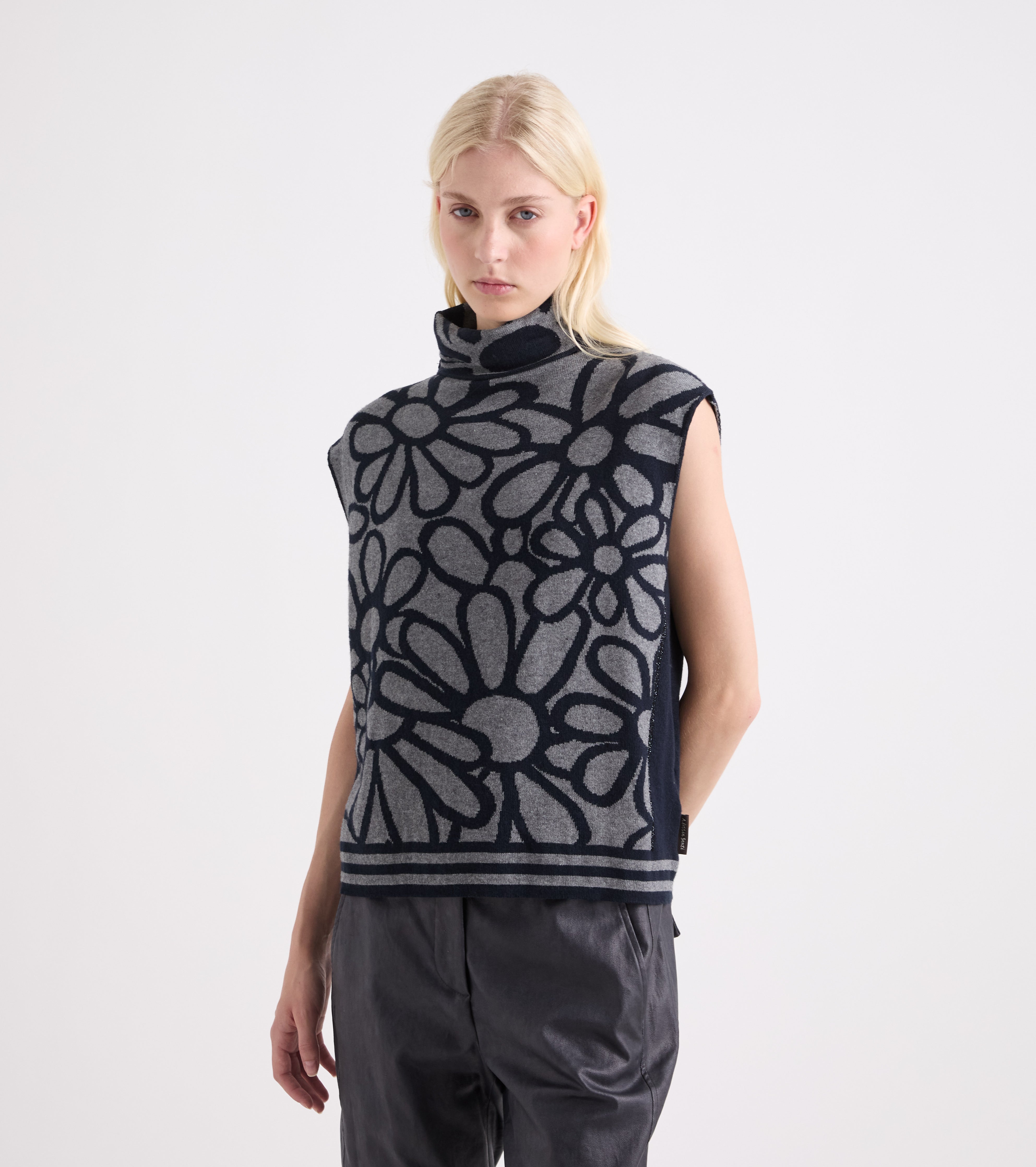 Top de punto en mezcla de lana azul marino y gris