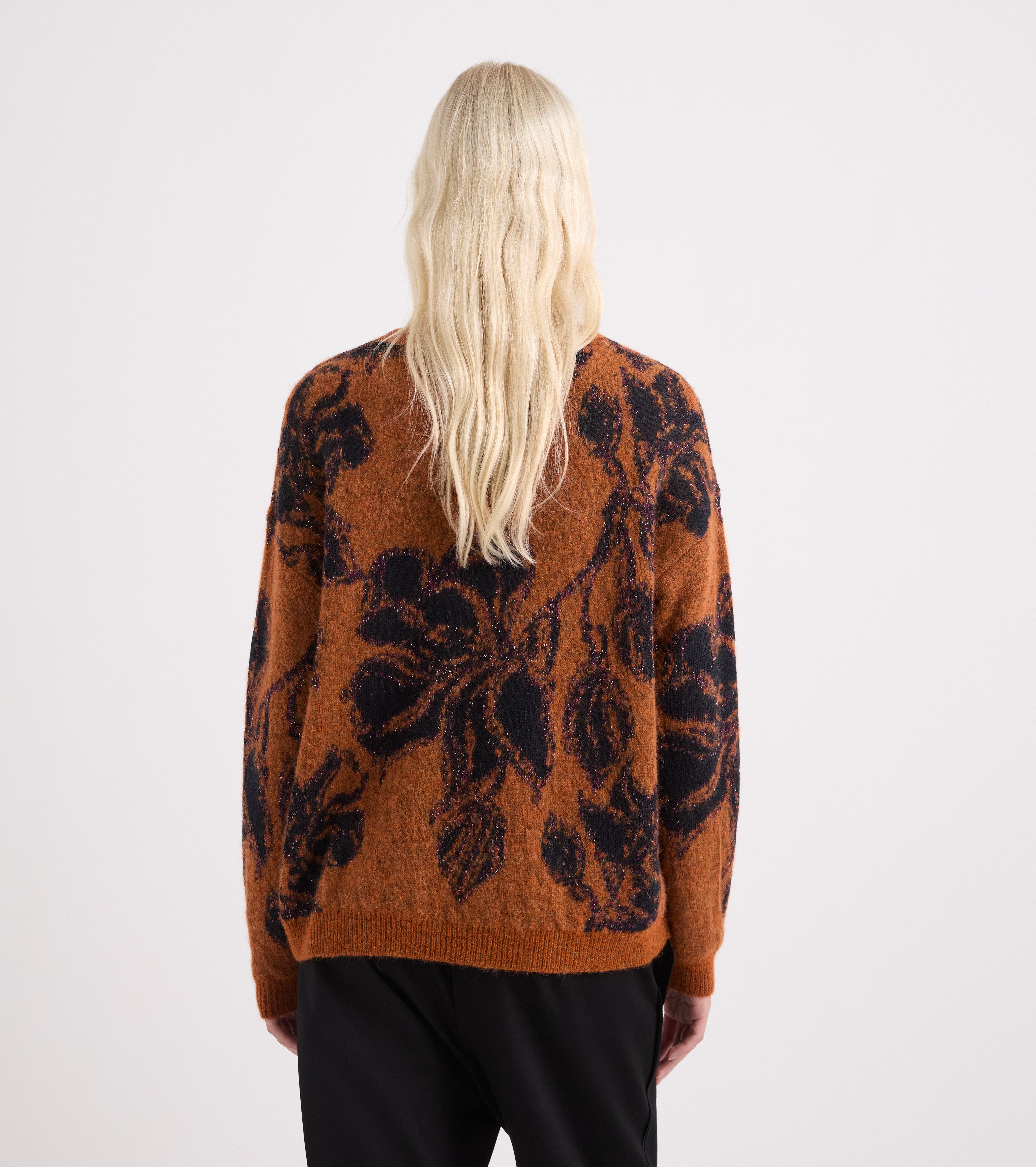 Jersey floral de mezcla de alpaca y lana, en color naranja y azul marino