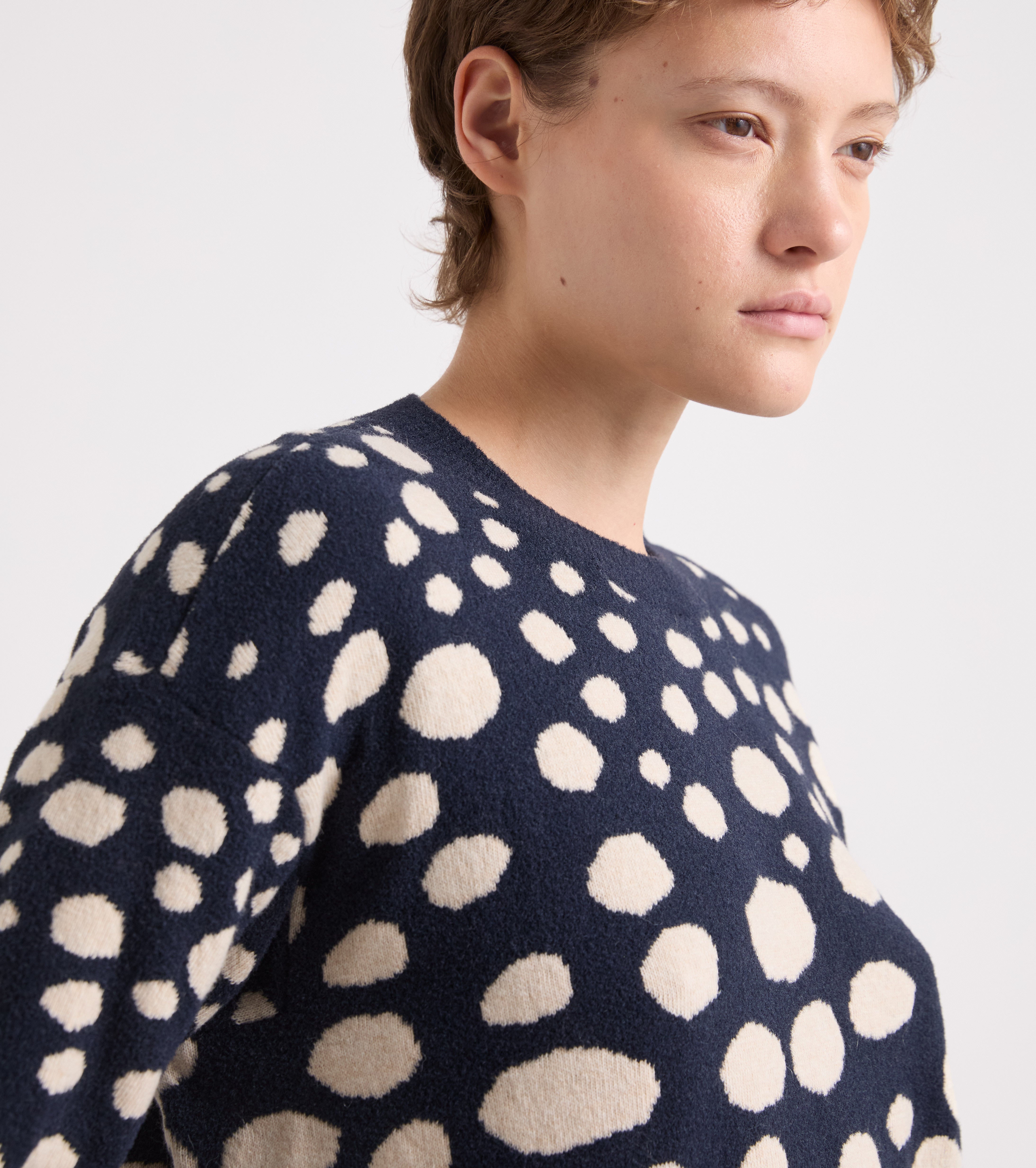 Maglia girocollo in misto lana jacquard