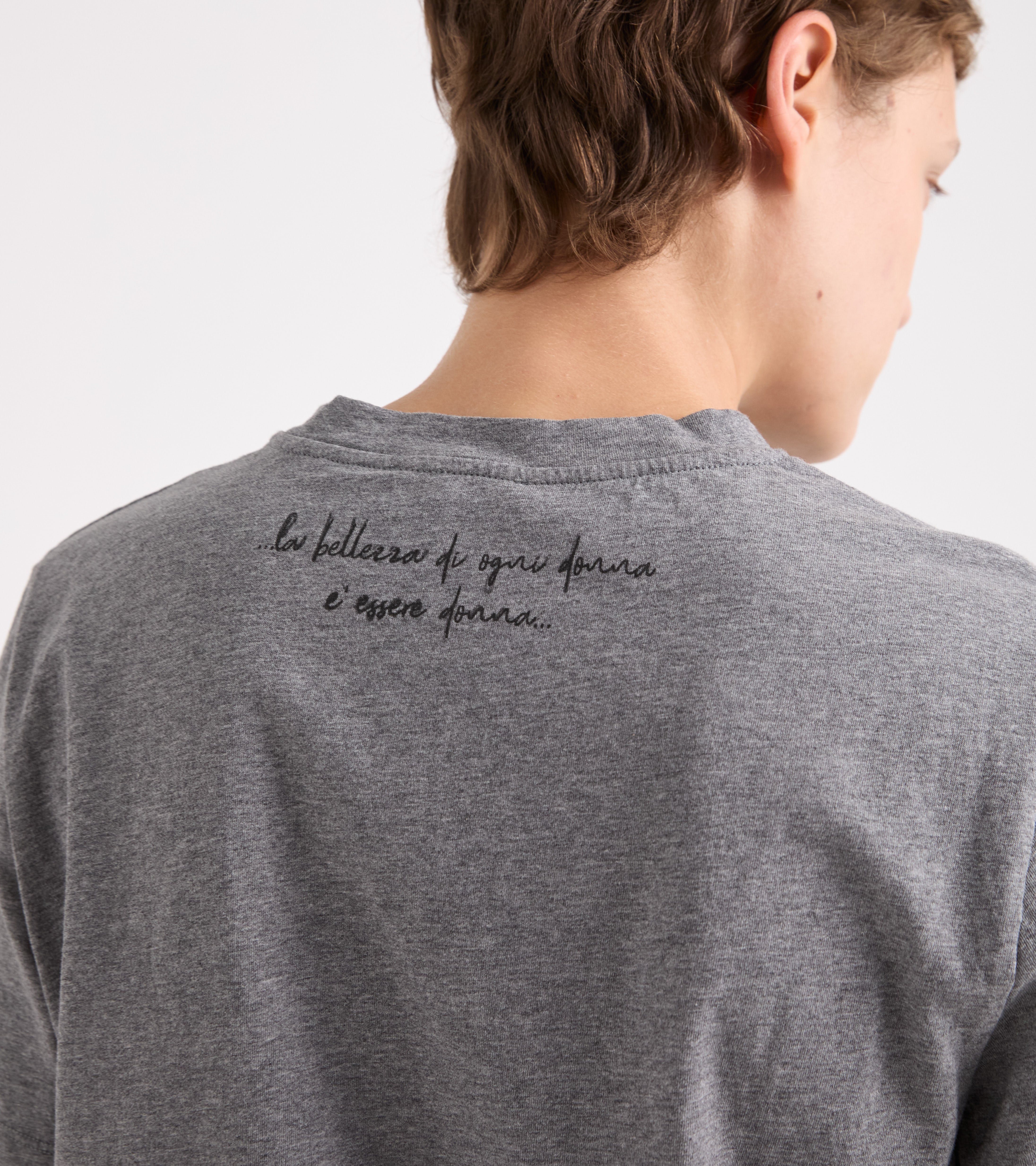 Camiseta de cuello redondo de jersey gris jaspeado