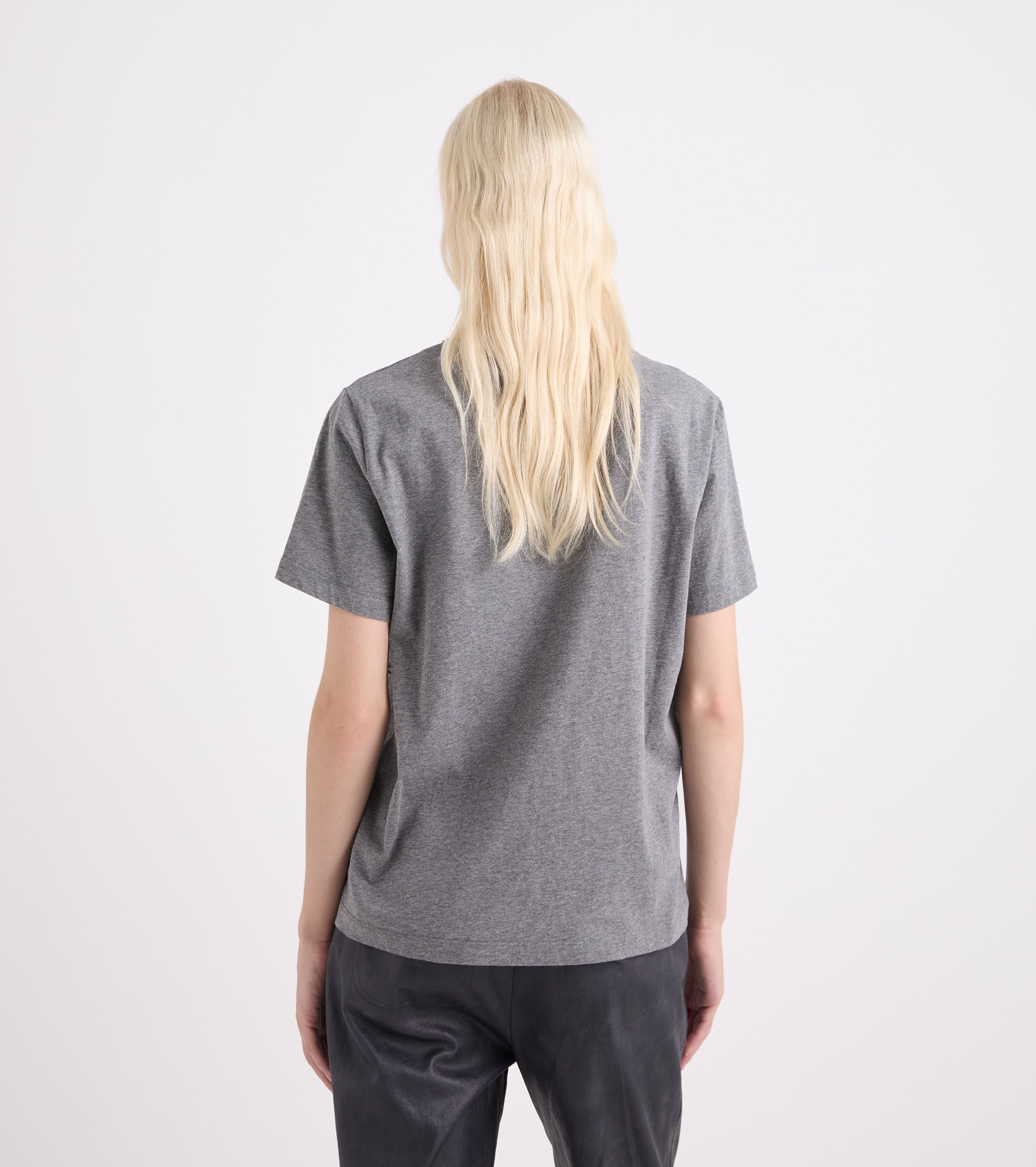 Camiseta de cuello redondo con mangas cortas en gris jaspeado