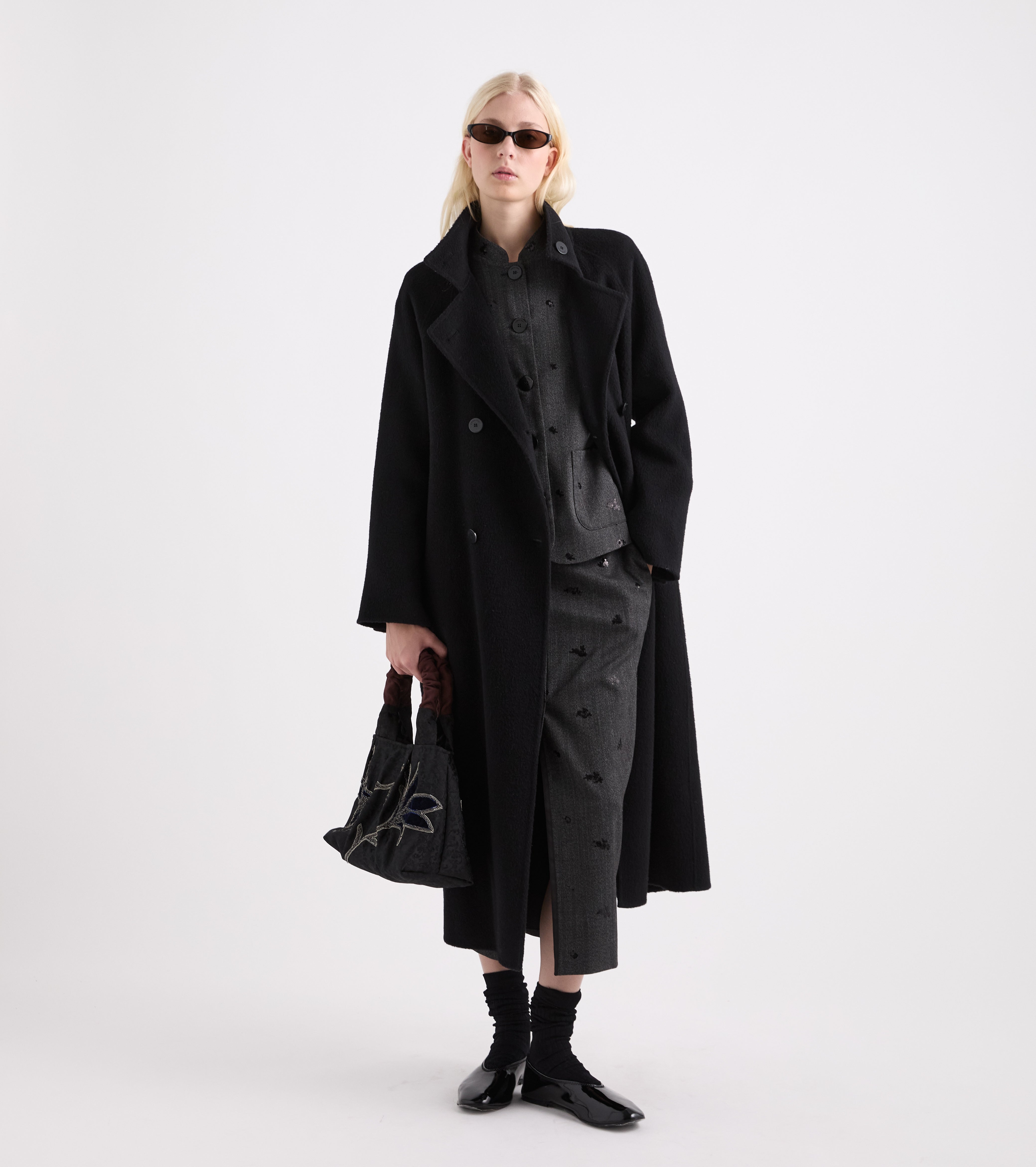 Gonna stretch con spacco e tasche