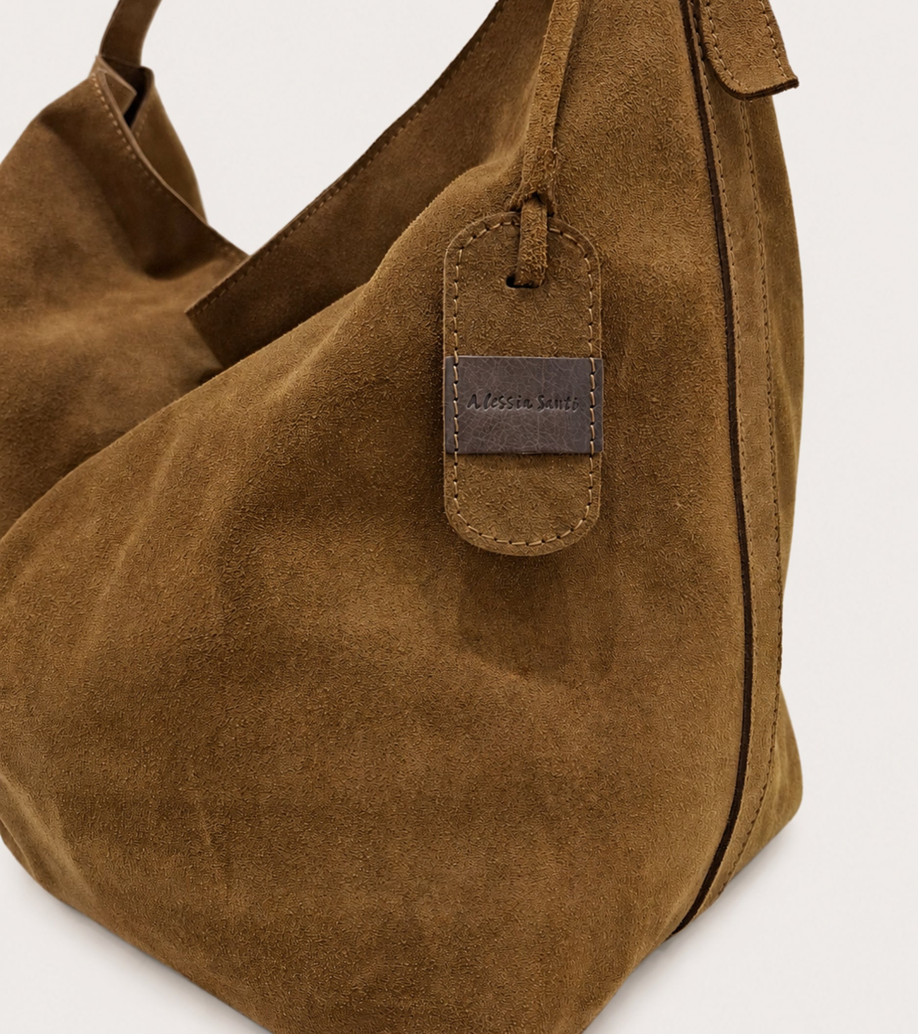 Borsa a spalla in suede con charm terra