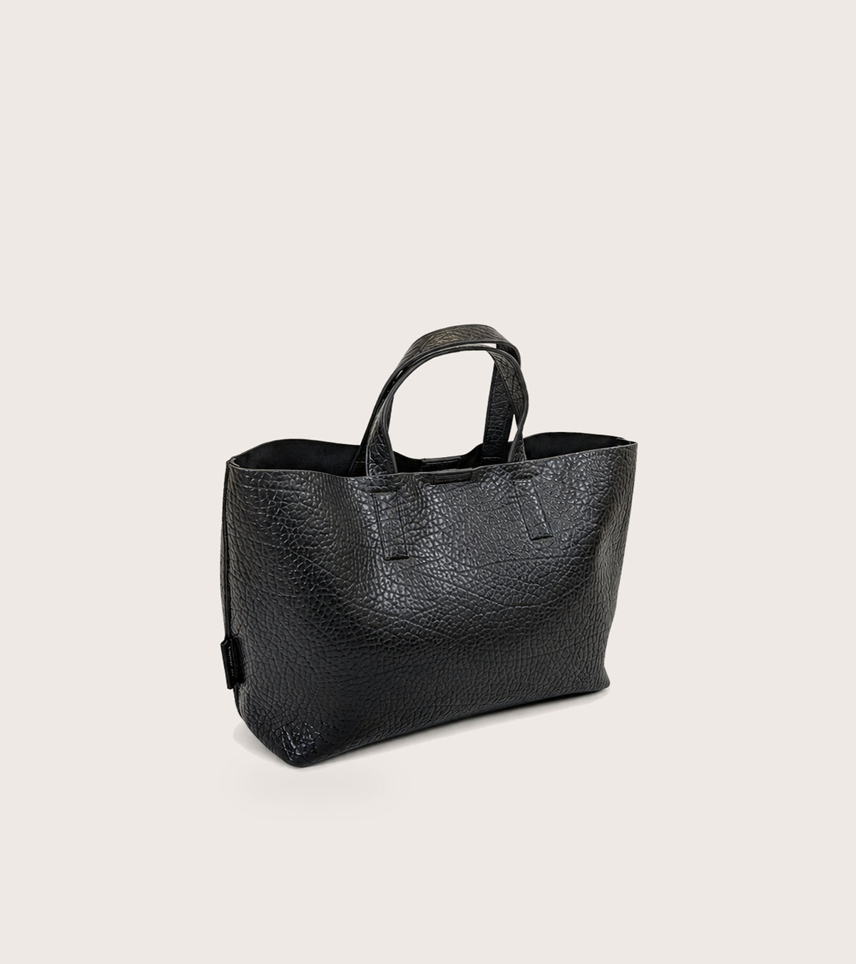Black diamond-patterned tumbled faux leather shopping bag