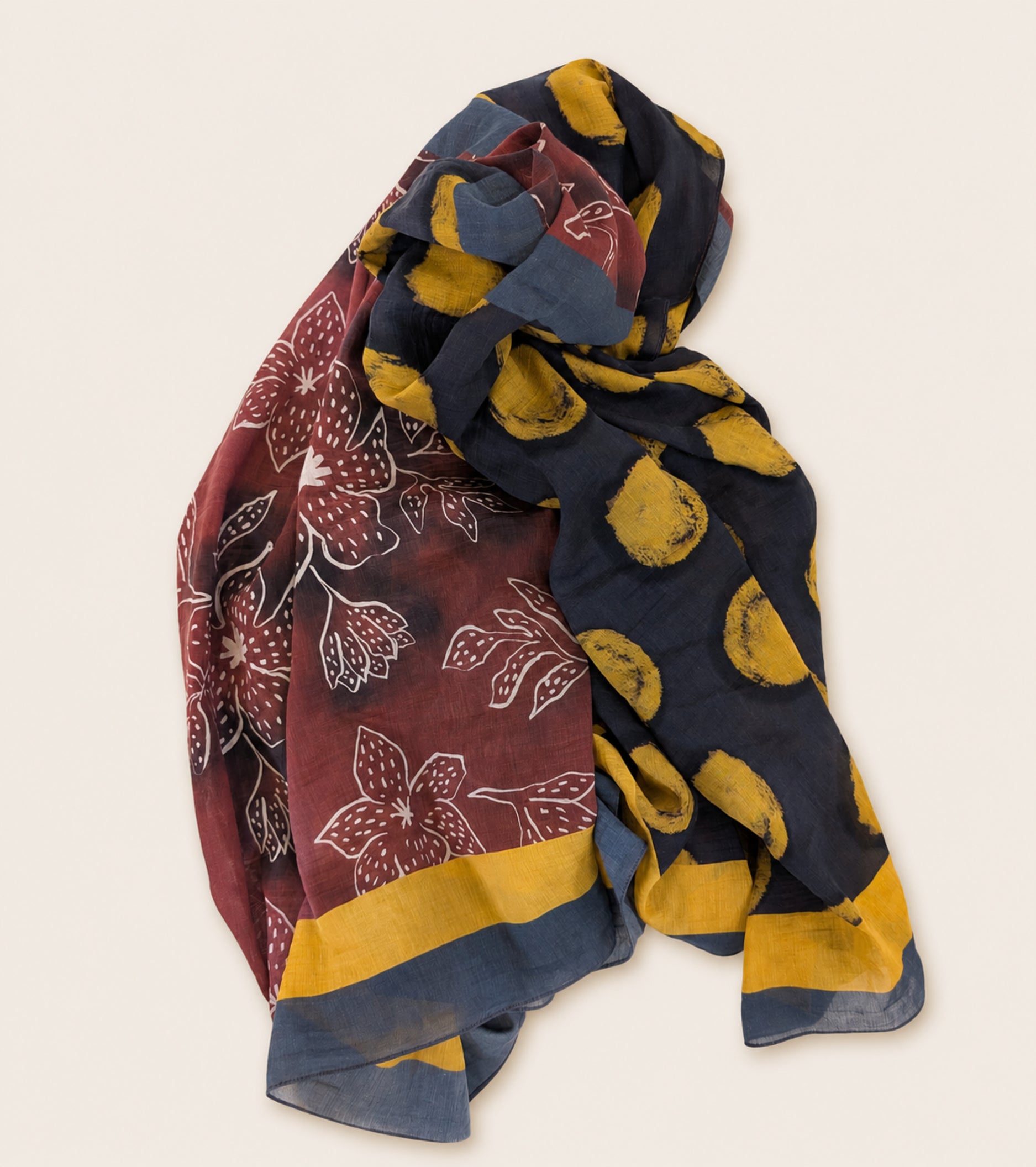 Cotton-blend scarf with a dark blue belt