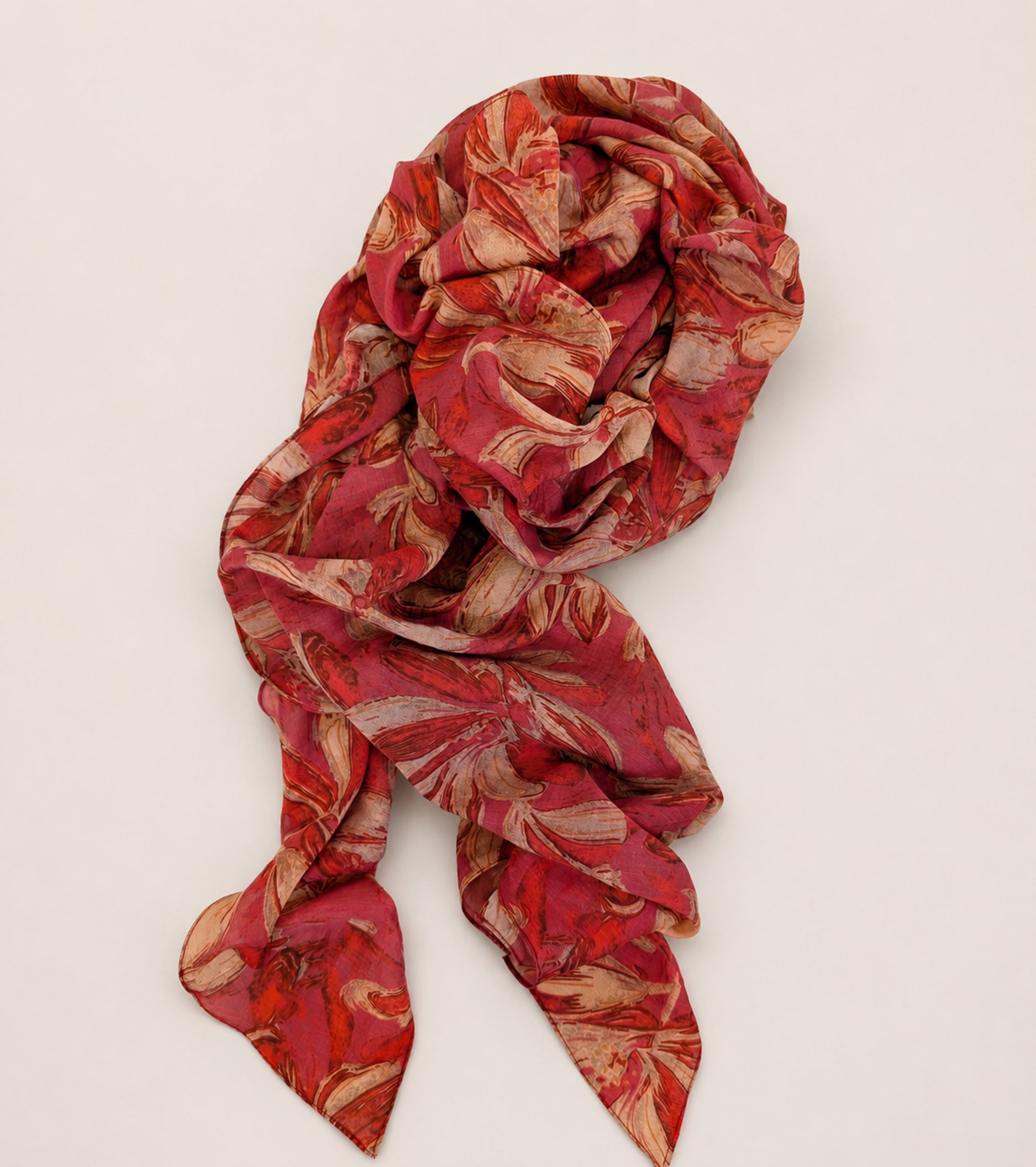 Printed scarf and strawberry flower belt